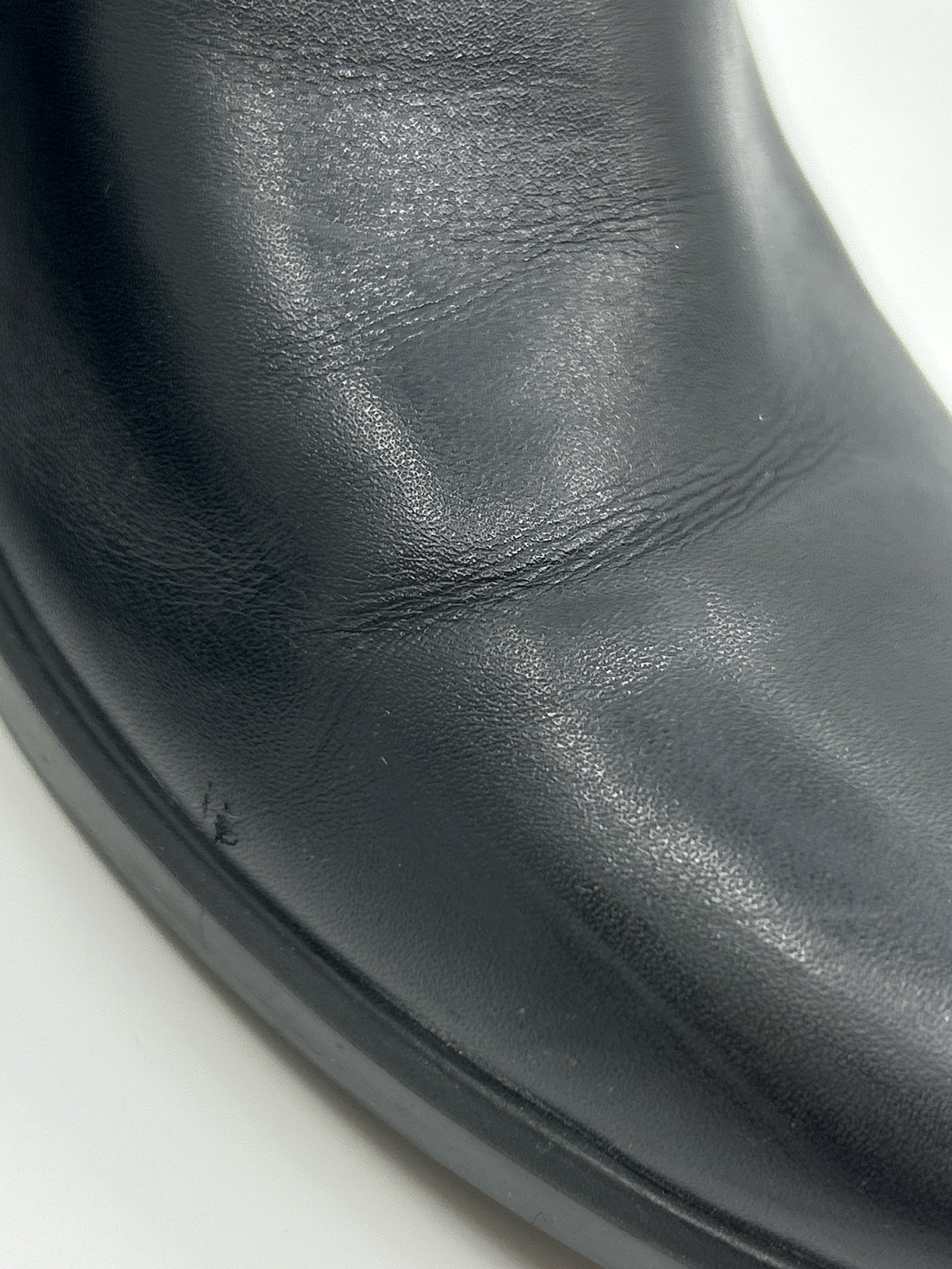 ECCO Size 9/9.5 Black Women Booties