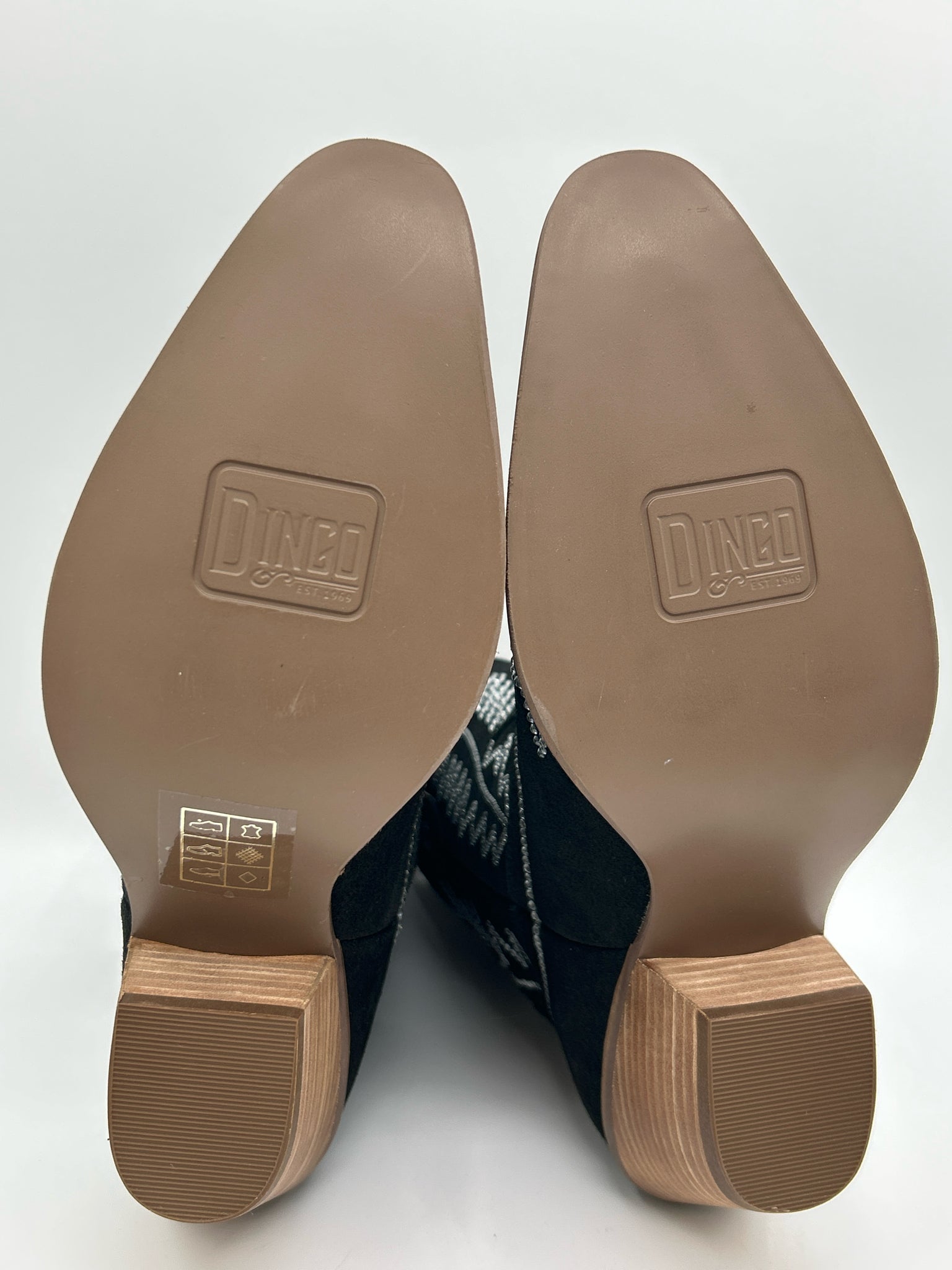 DINGO Size 8.5M Black Women Boots