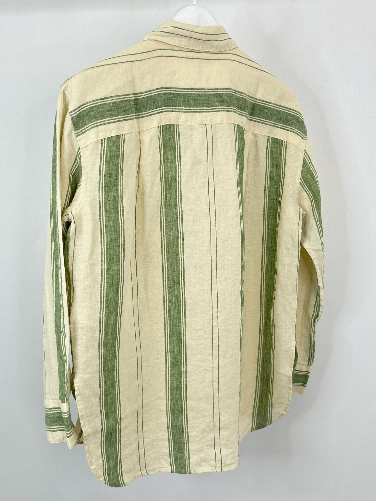 BANANA REPUBLIC Size M CREAM AND GREEN Women Shirt