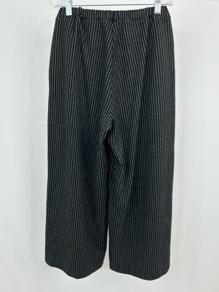 ALEMBIKA Women Size 6/8 Black and White Pants