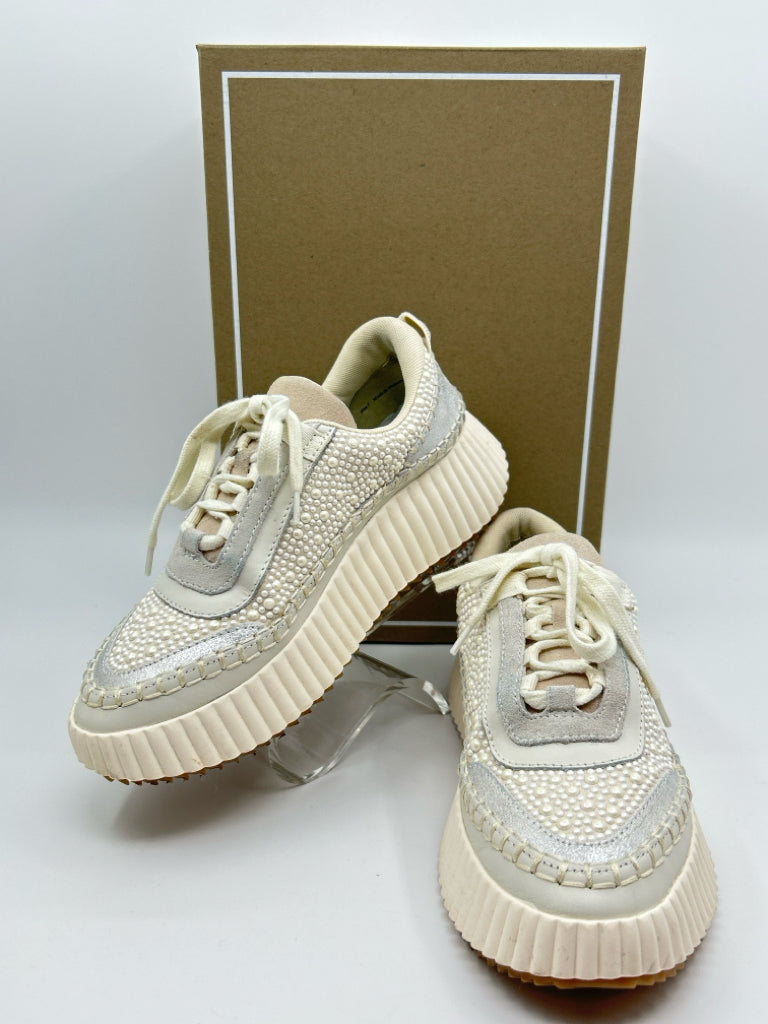 DOLCE VITA Size 7 VANILLA Women's Sneakers