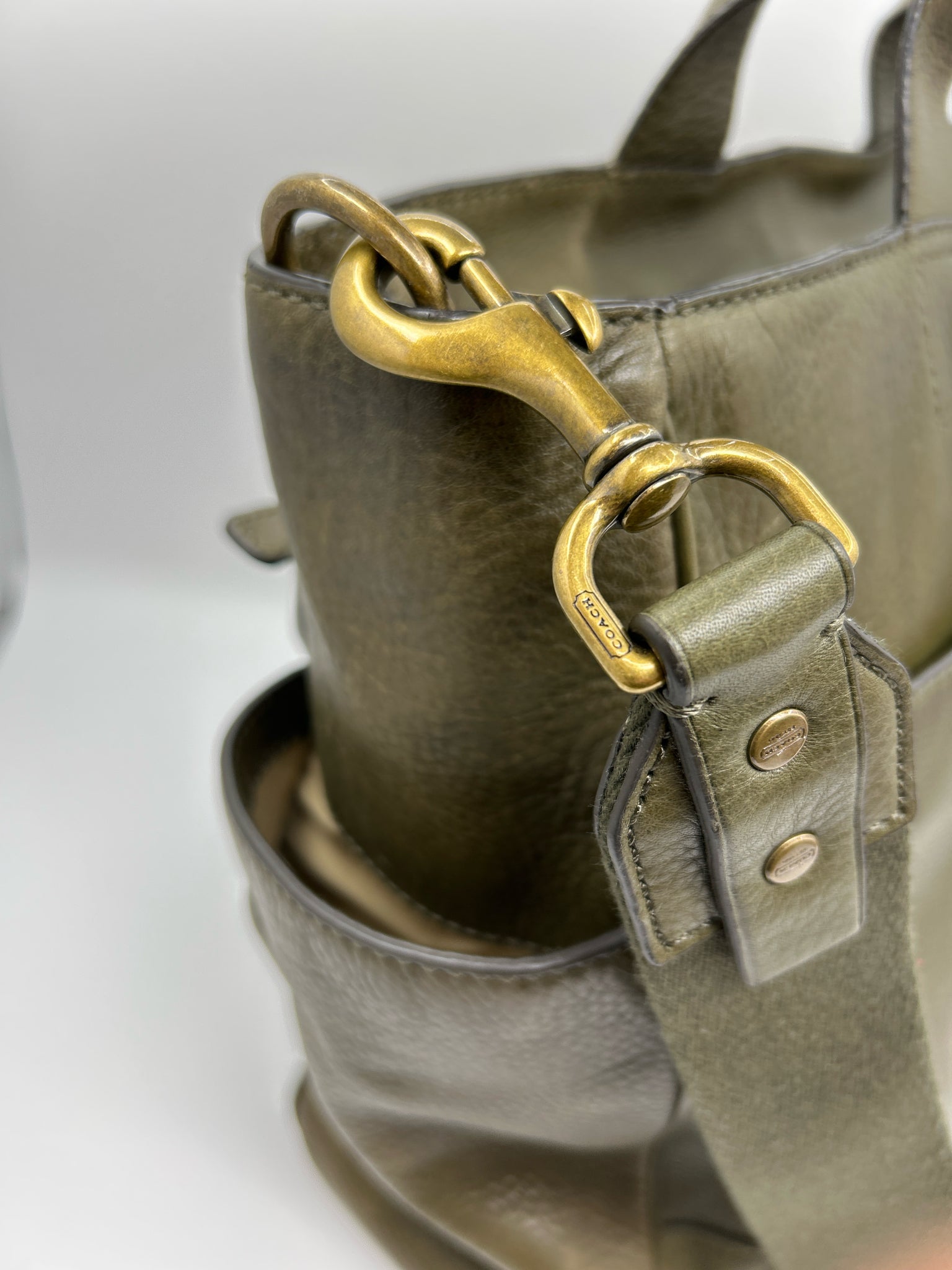 COACH OLIVE Women Tote