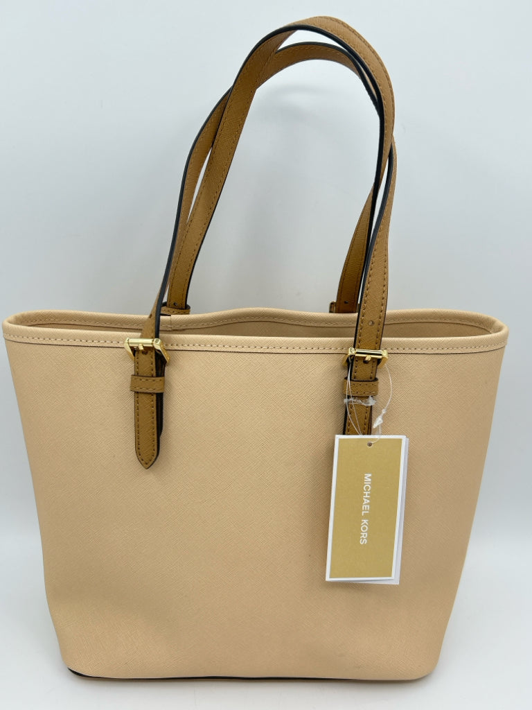 MICHAEL KORS Beige Jet Set Tote NWT