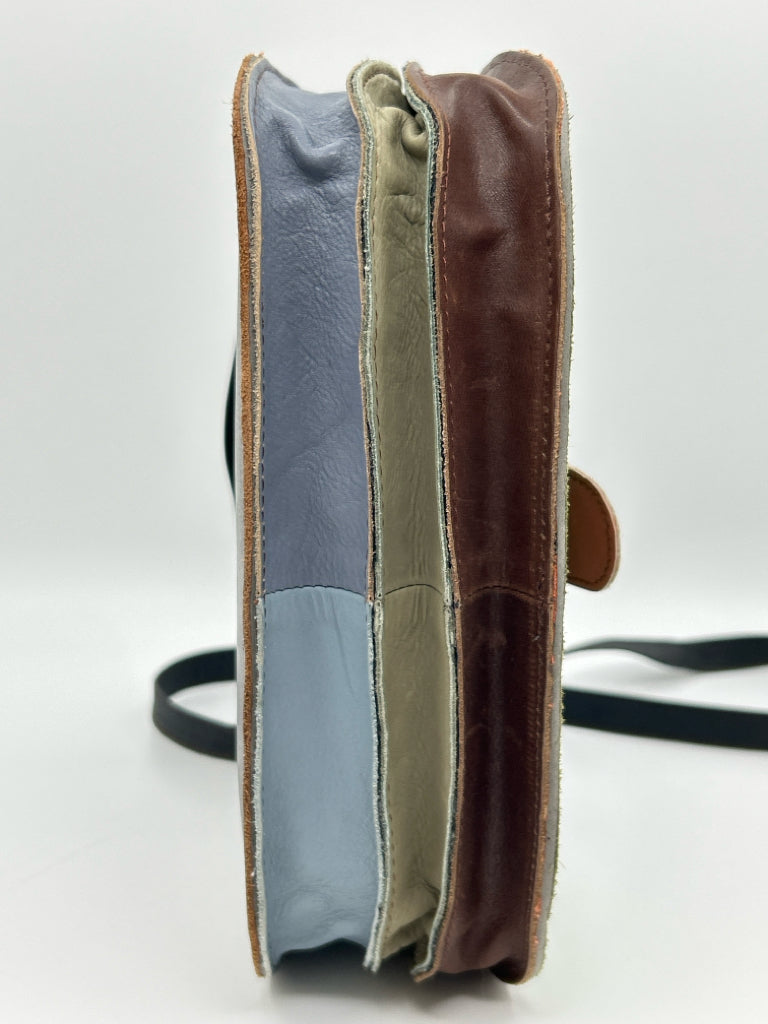 Soruka BLUE AND GREEN Women's Purse