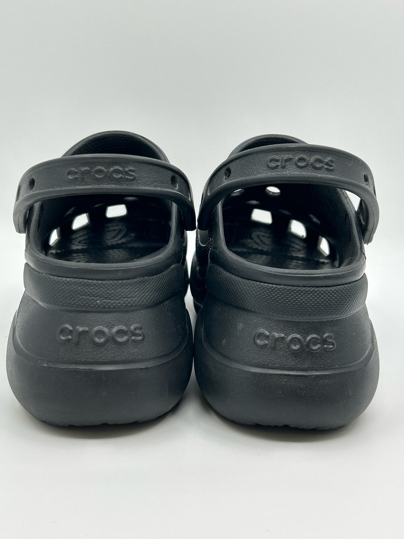 CROCS Size 9 Black Women's Clogs
