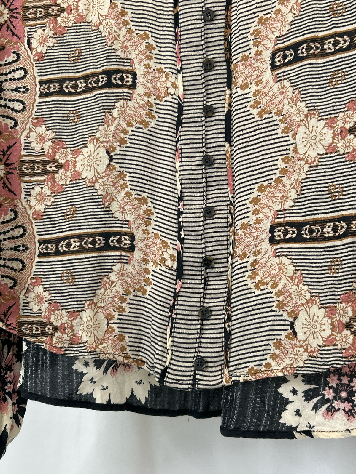 FREE PEOPLE Size M BLACK AND PINK Women Blouse