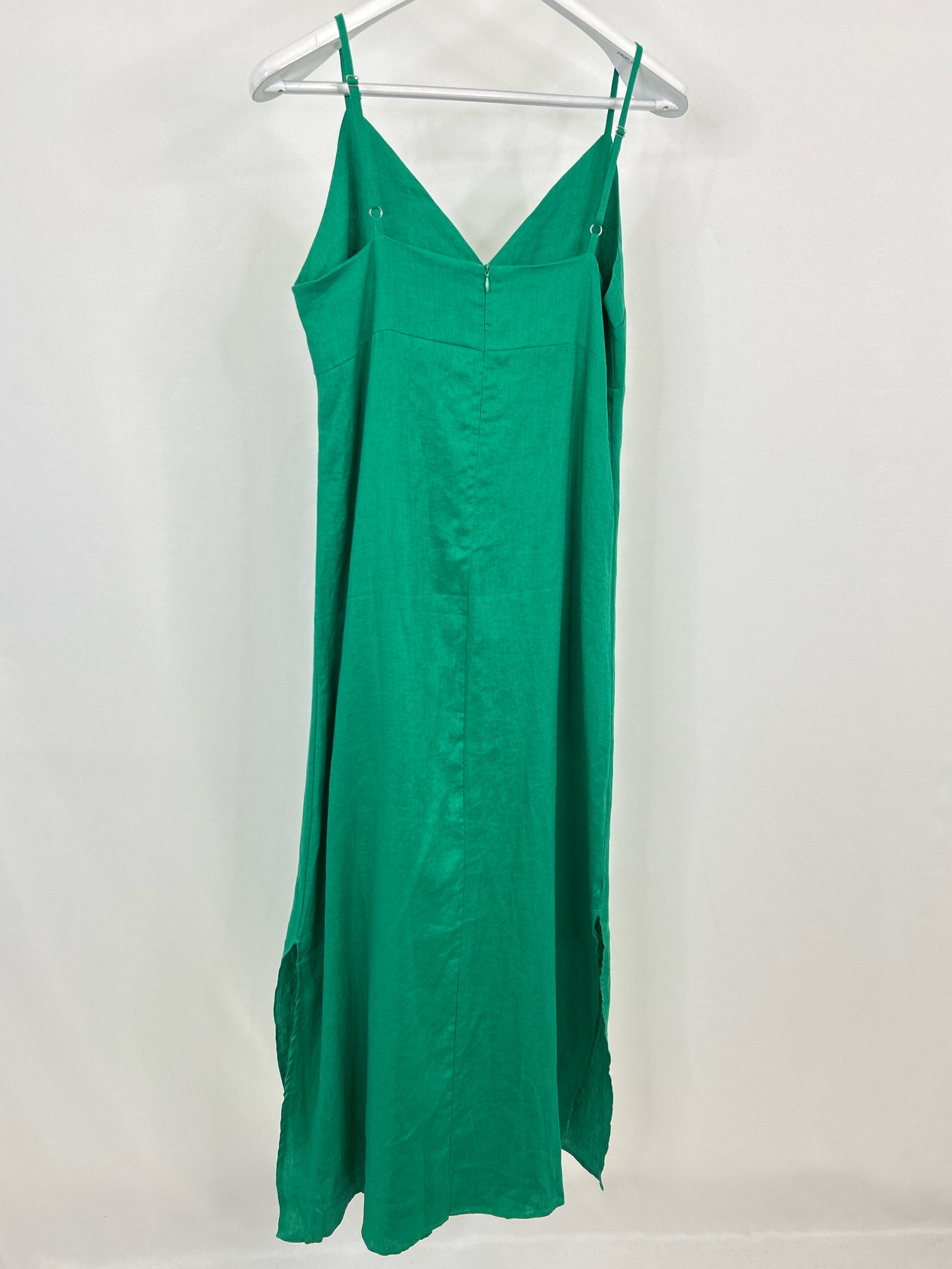 BEULAH Size M Green Women Dress NWT