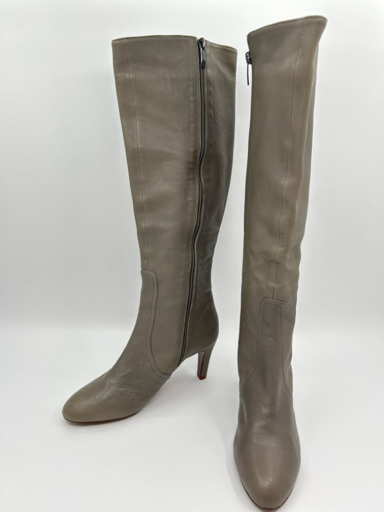 ELIE TAHARI Women Size 37.5 Gray Boots