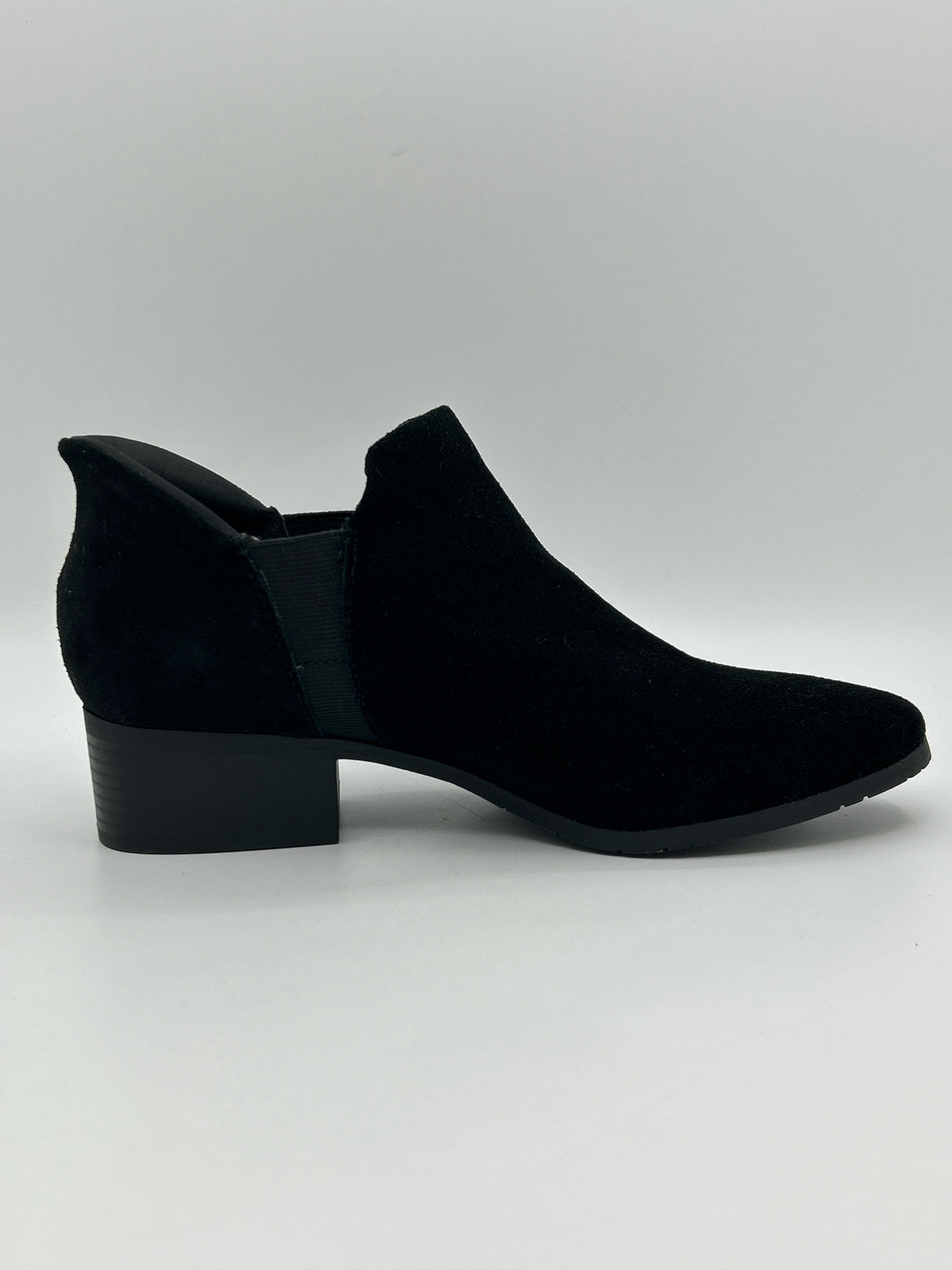 KENNETH COLE Size 8.5M Black Women Booties