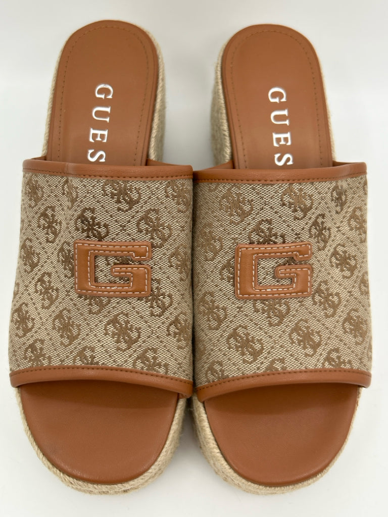 GUESS Size 11M Tan Women's Sandal