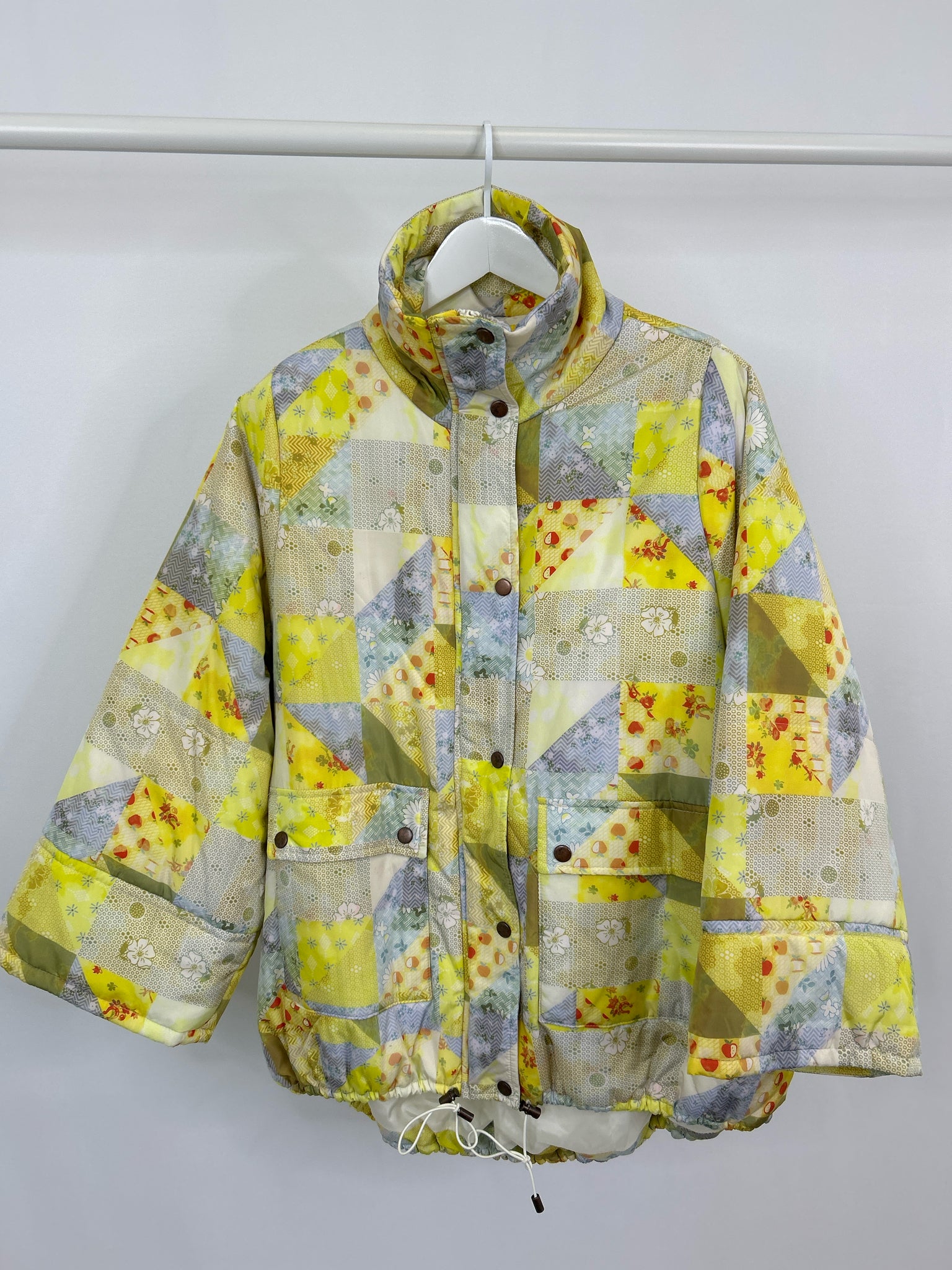 URBAN OUTFITTERS Size M Yellow Print Women Jacket