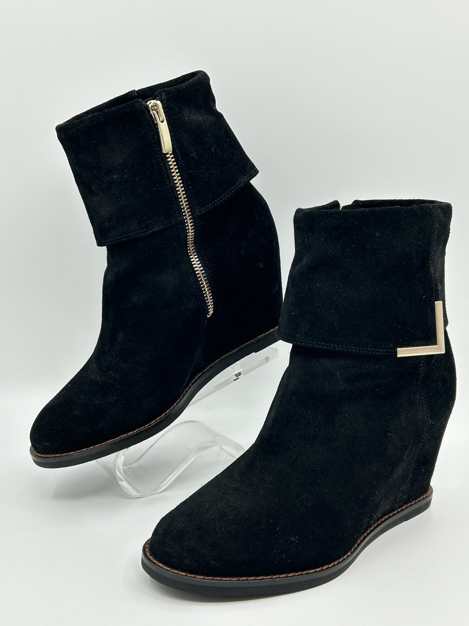 JOHNSTON & MURPHY Size 8M Black Women Booties