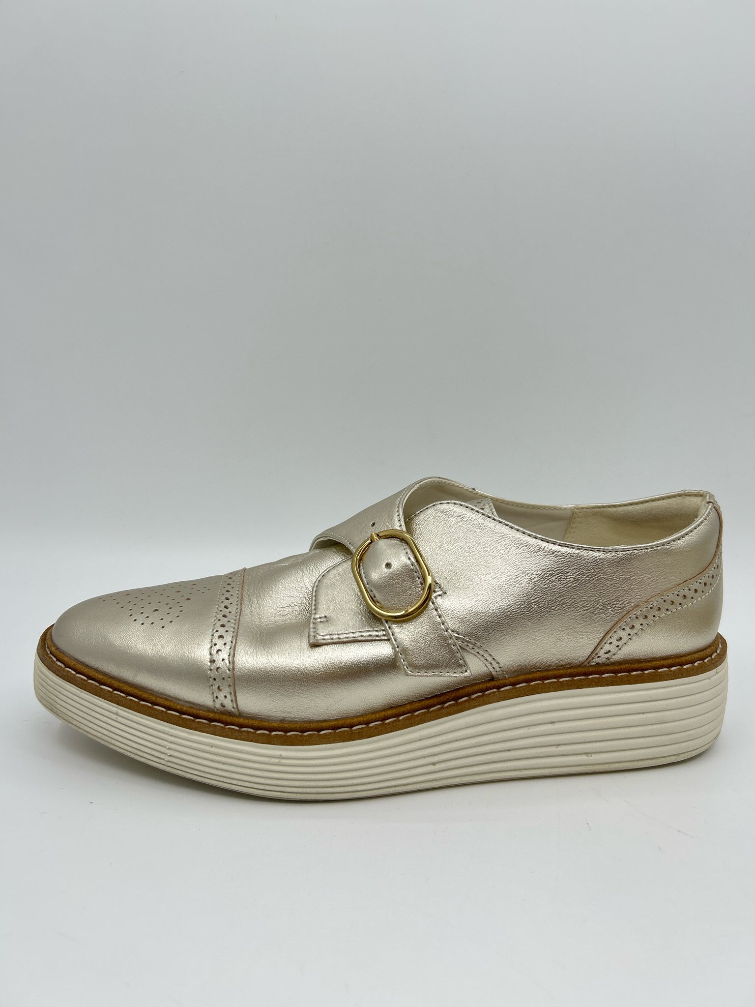 COLE HAAN Size 9B Gold Women Loafer