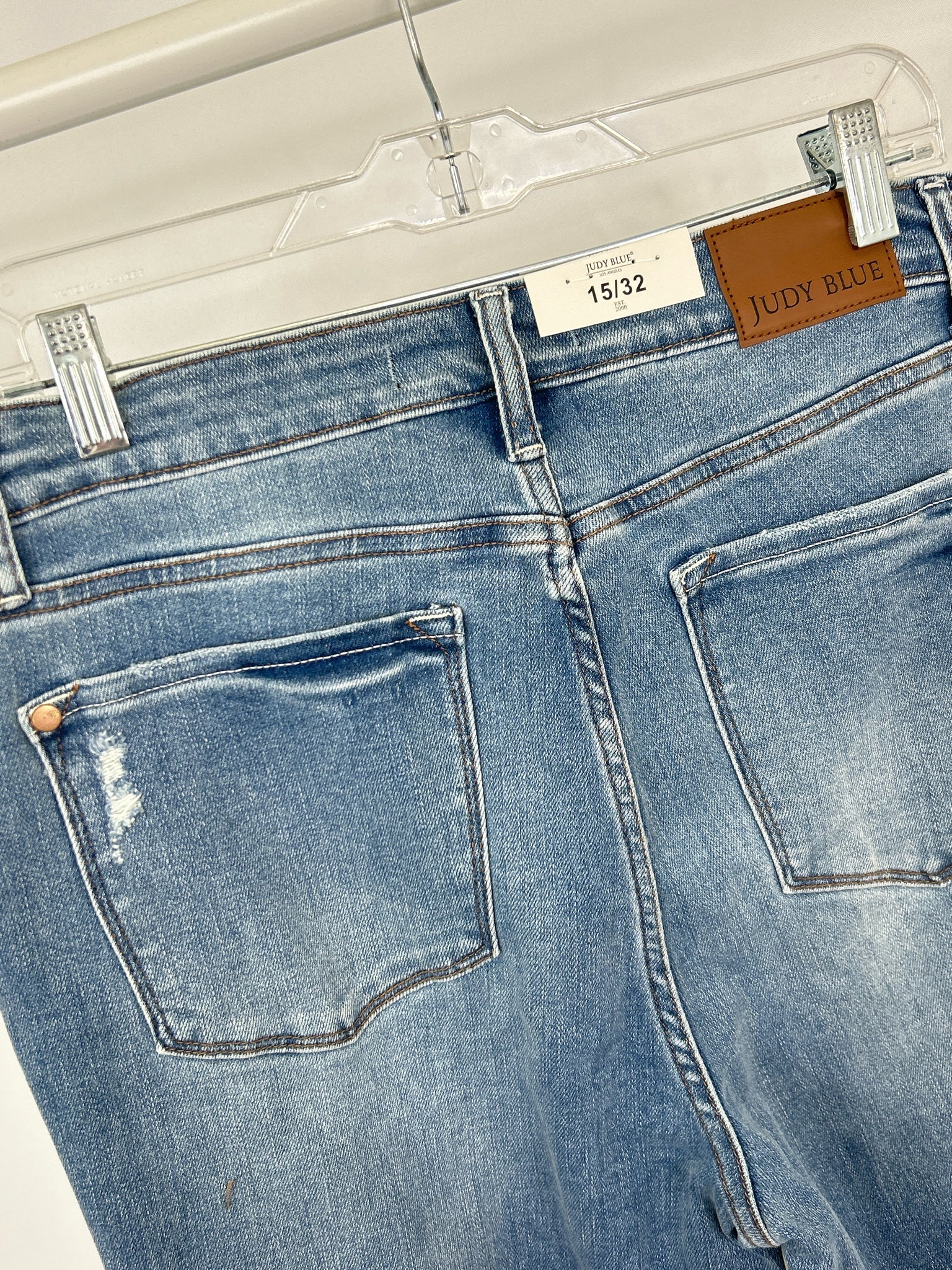 JUDY BLUE Size 15/32 LIGHT BLUE DENIM Women jeans