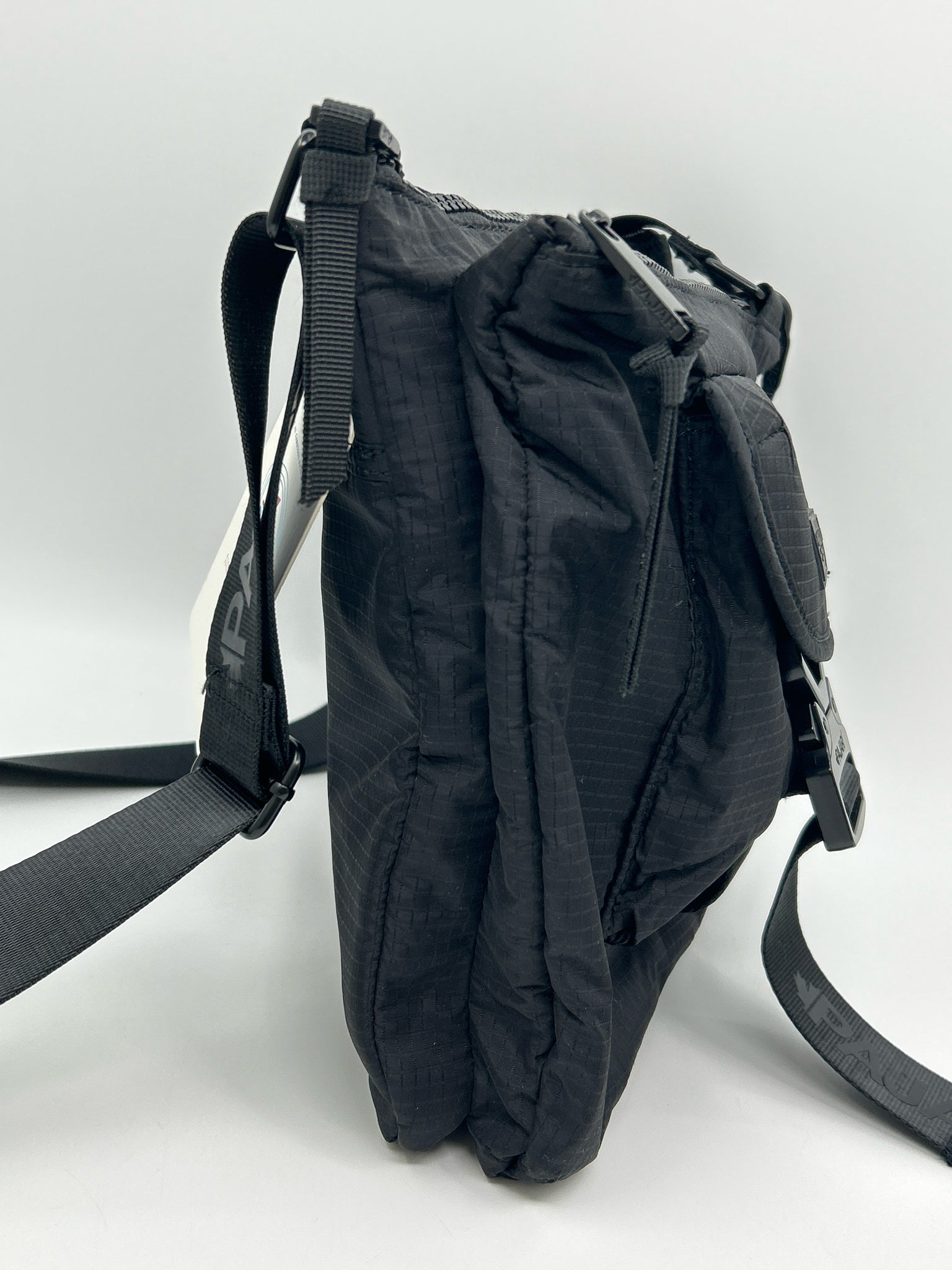 PAJAR Black Women Purse