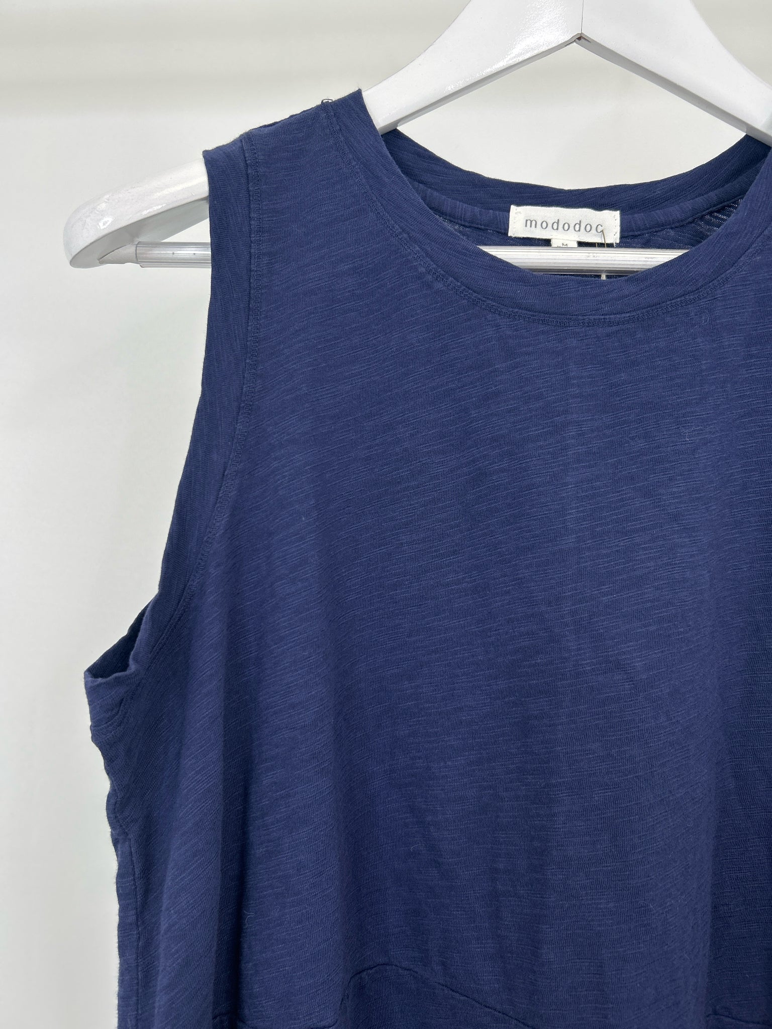Mododoc NWT Size M Navy Women Tank Top