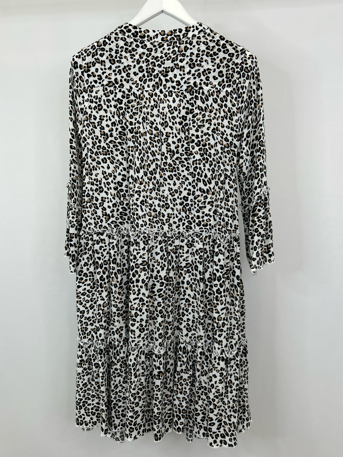 CAMILLE AND CO Size M WHITE AND BROWN Women Dress
