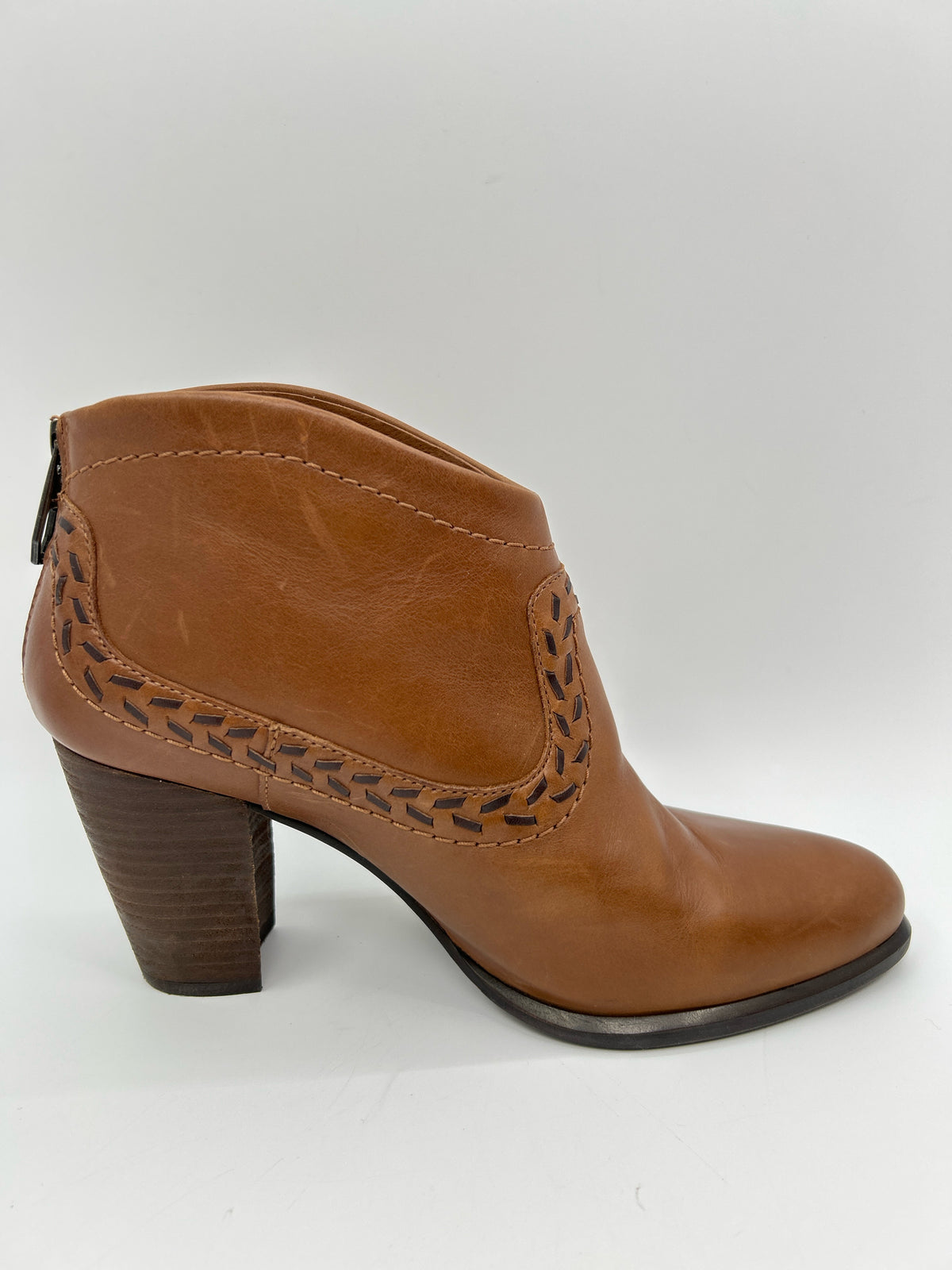 UGG Size 9 Brown Women Booties