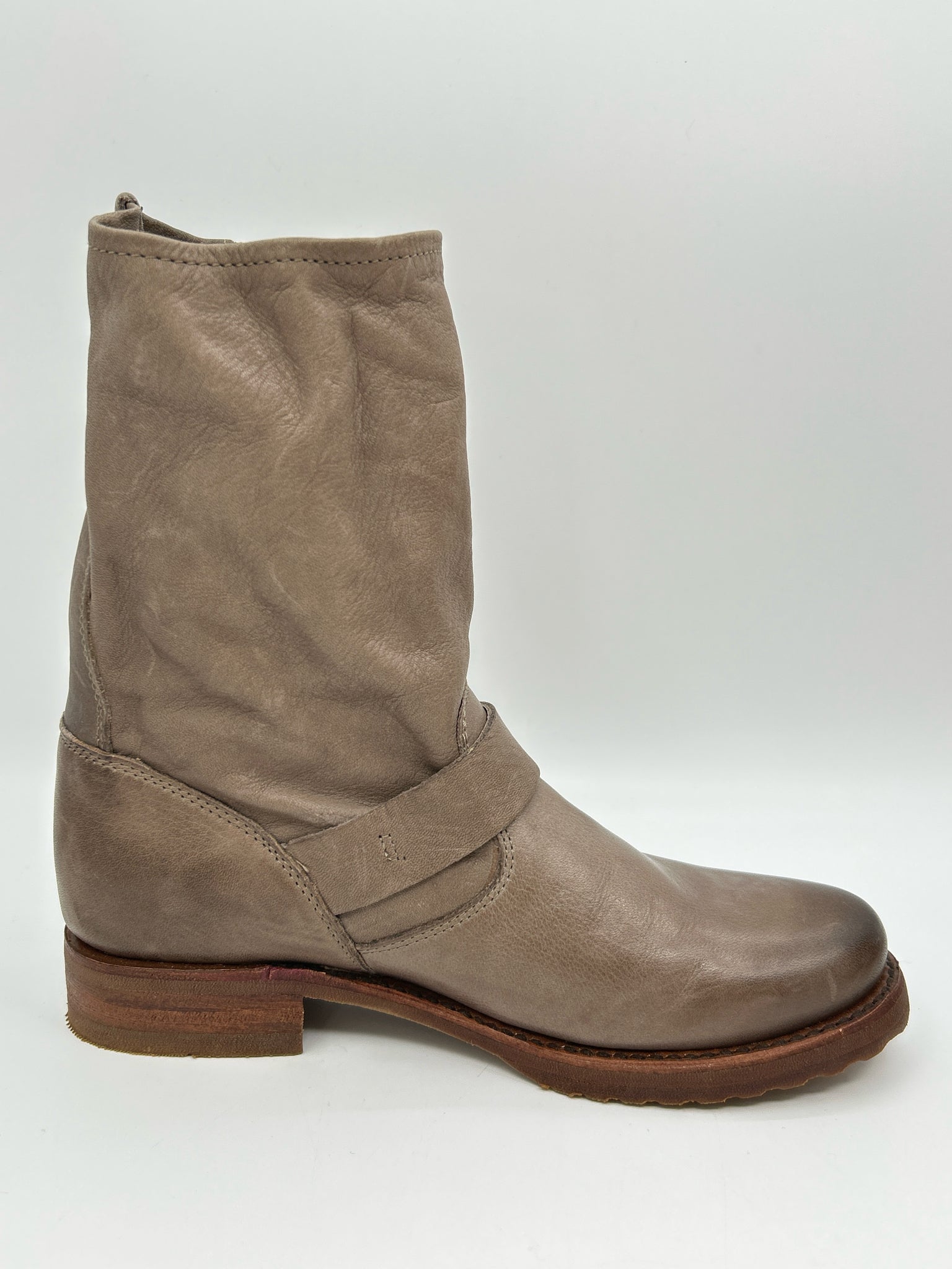 FRYE Size 6B Brown Women Boots
