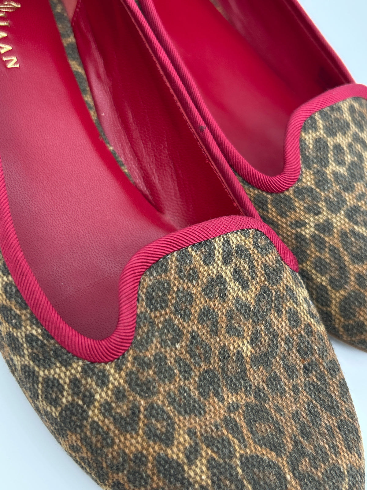 COLE HAAN Size 9B Animal Print Women Flats