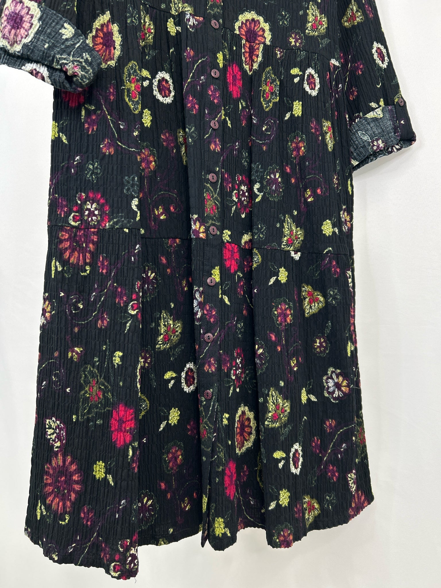HABITAT Size S Black Floral Women Dress