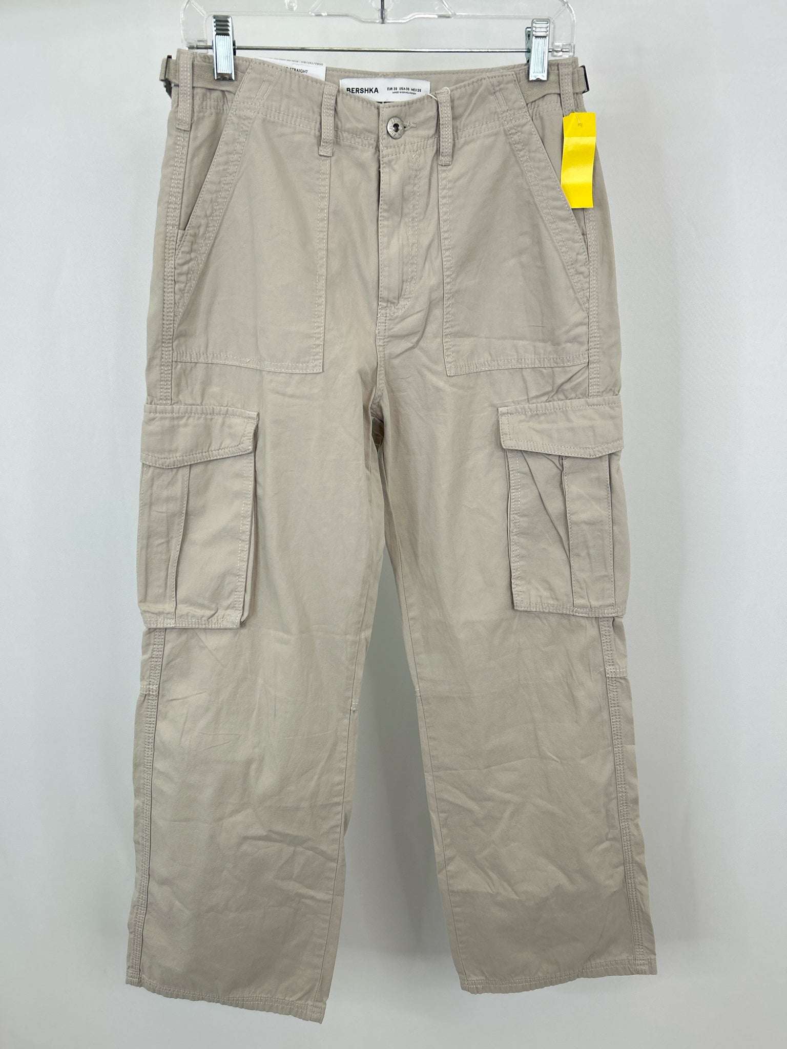 BERSHKA NWT Size 6 Beige Women Pants