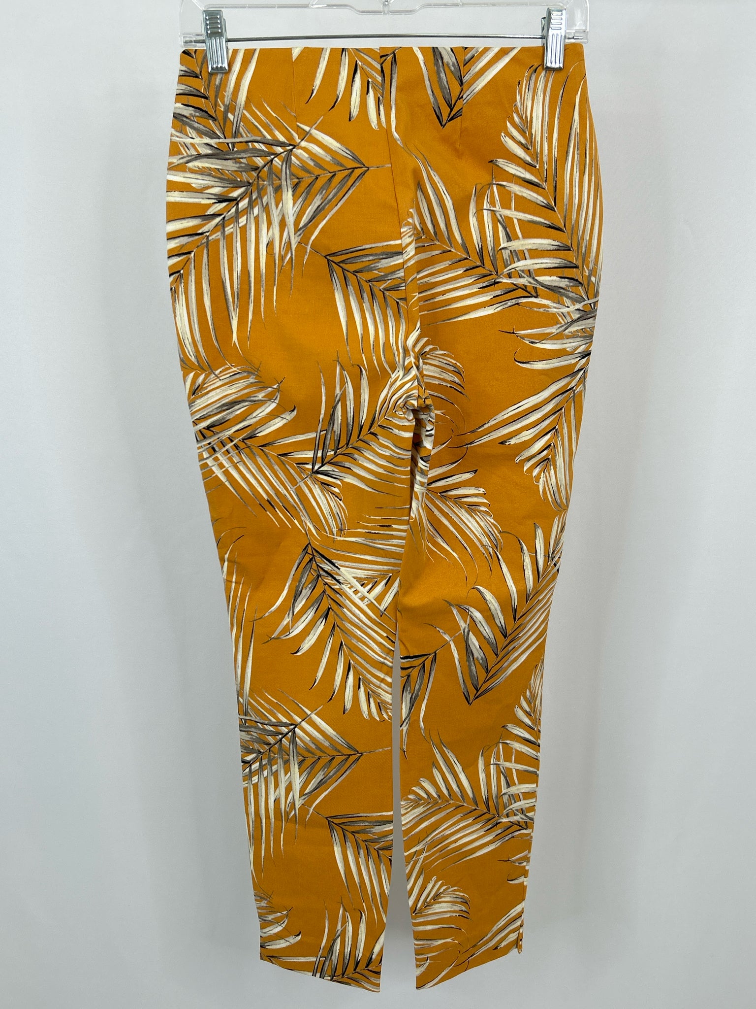 White House Black Market Size 2R Mustard Print Women's Pants NWT