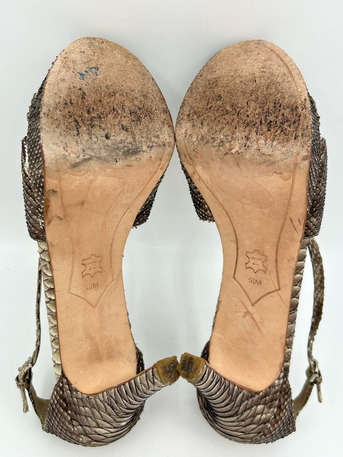 JOAN & DAVID Size 9.5M Animal Print Women Sandal