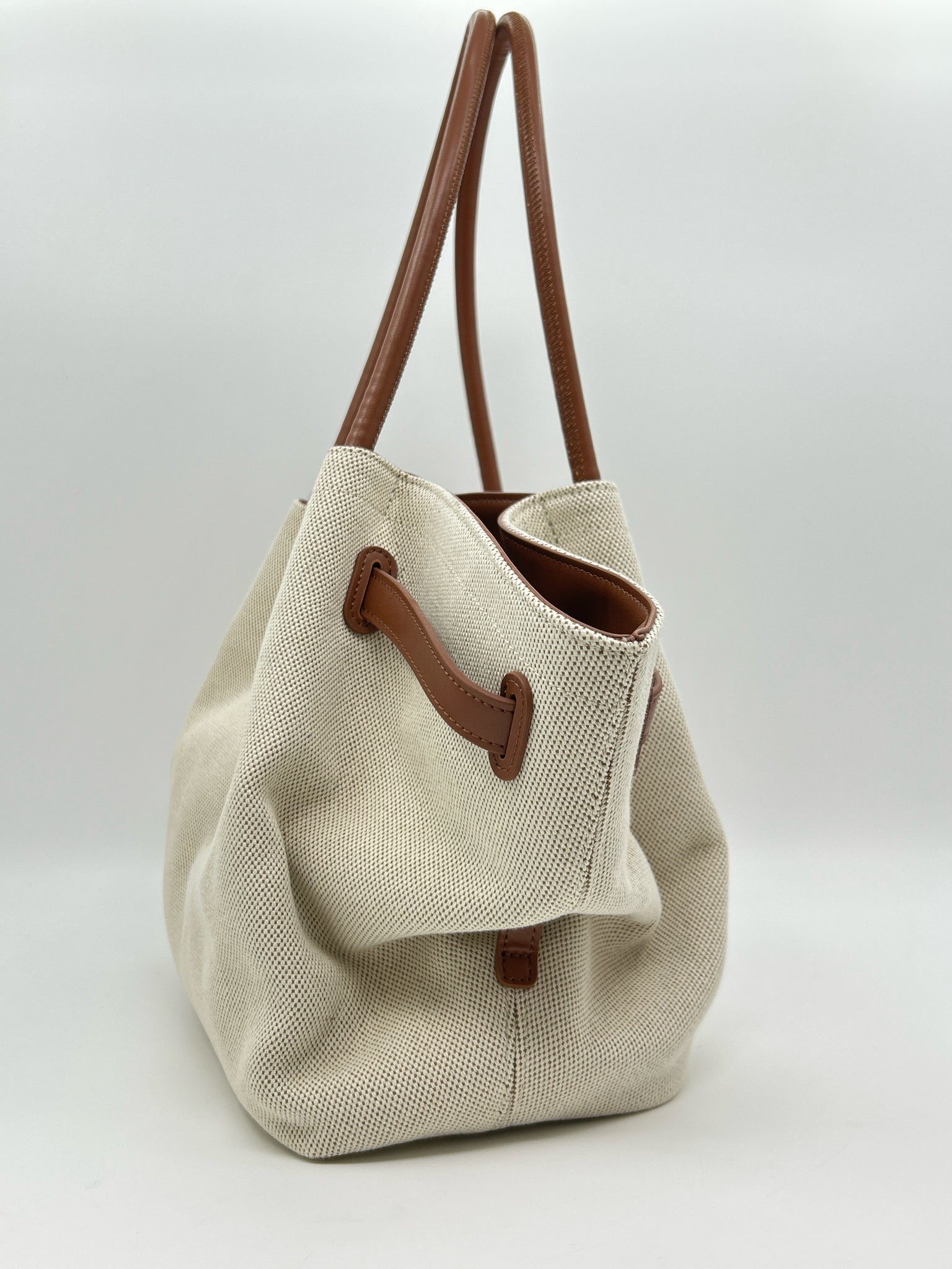 JW PEI Beige Women Tote