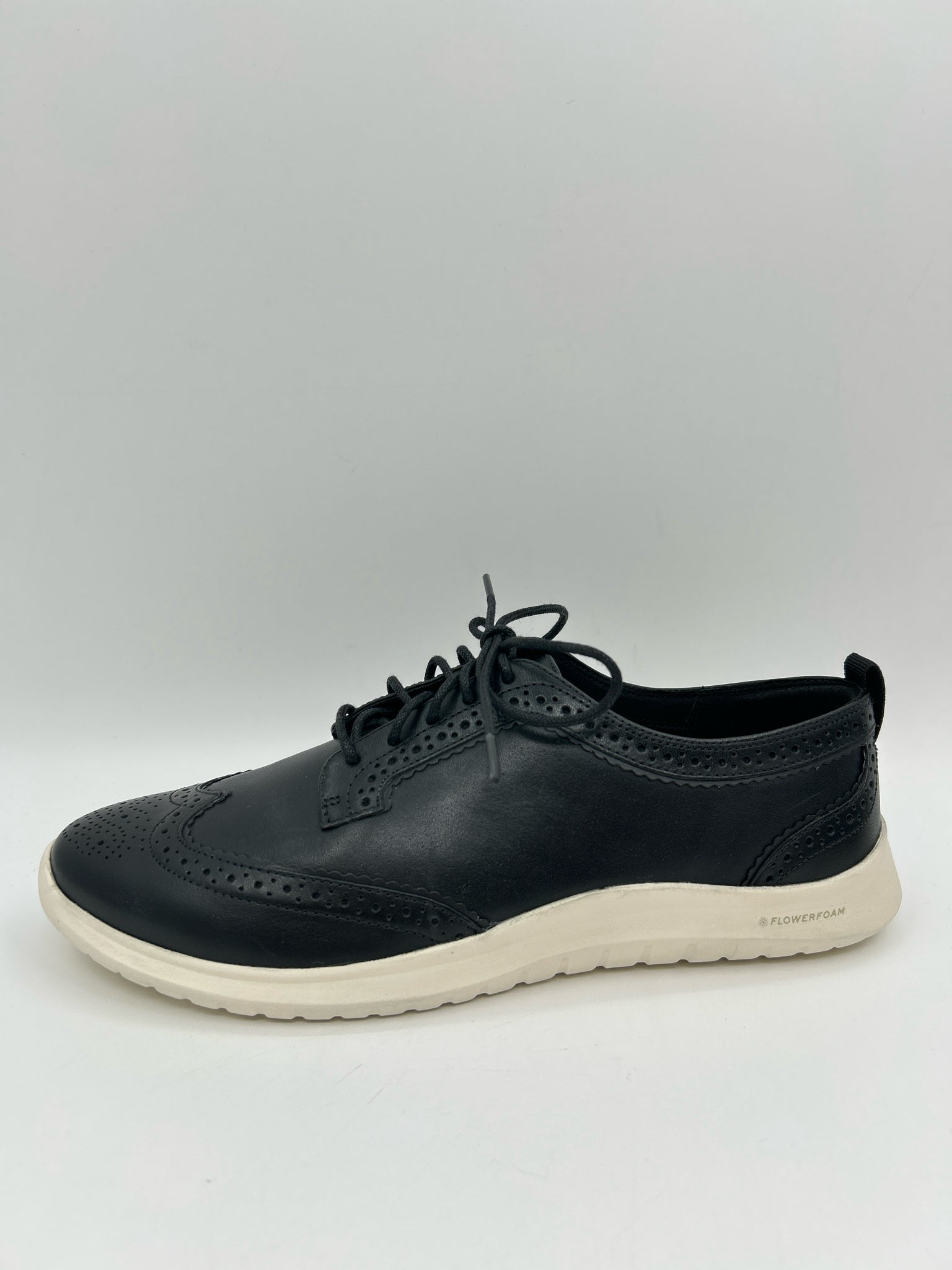 COLE HAAN Size 9B Black Women Sneakers