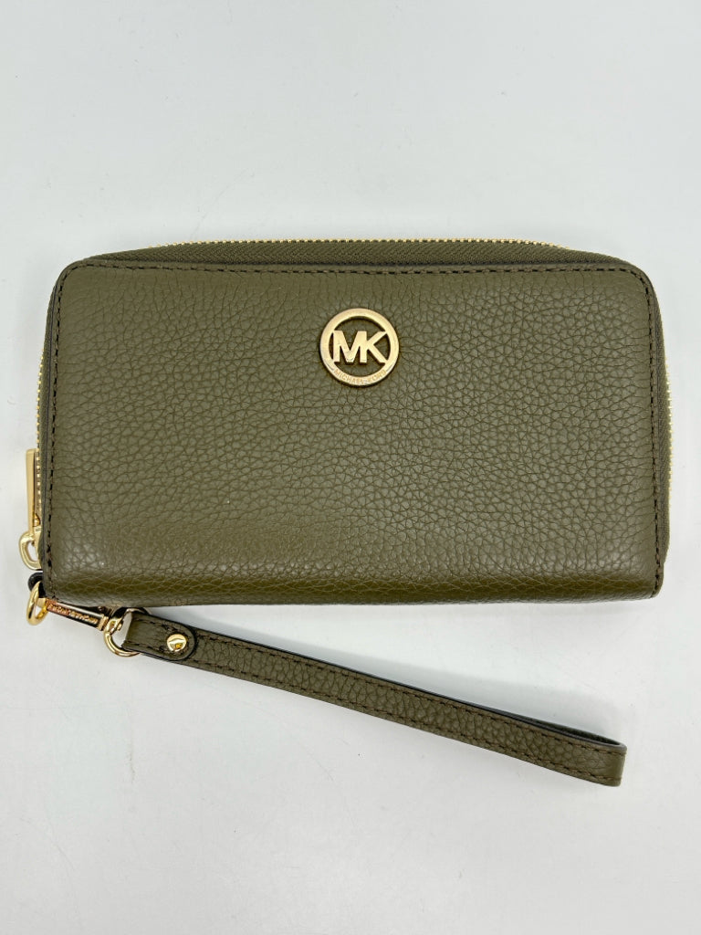 MICHAEL KORS ARMY GREEN Wallet