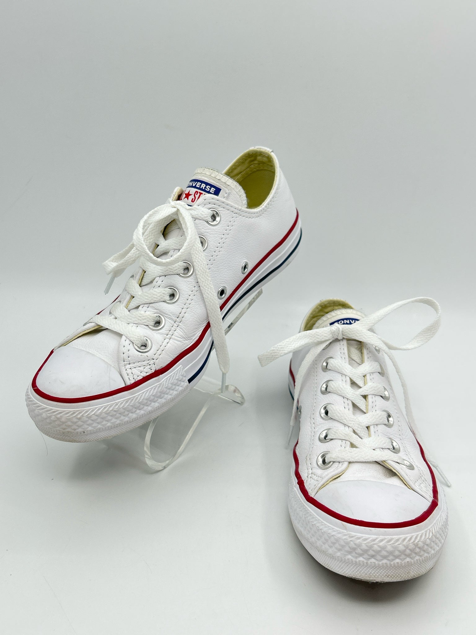 CONVERSE Size 7 White Women Sneakers