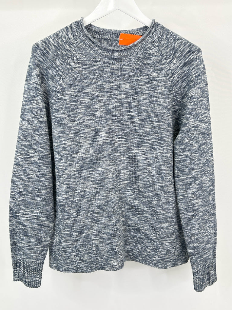 LULULEMON Women Size M blue and white Sweater