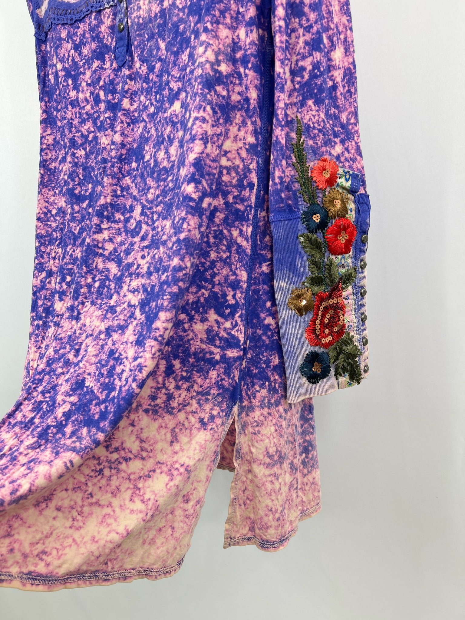 ARATTA Size M Blue & Pink Women Tunic