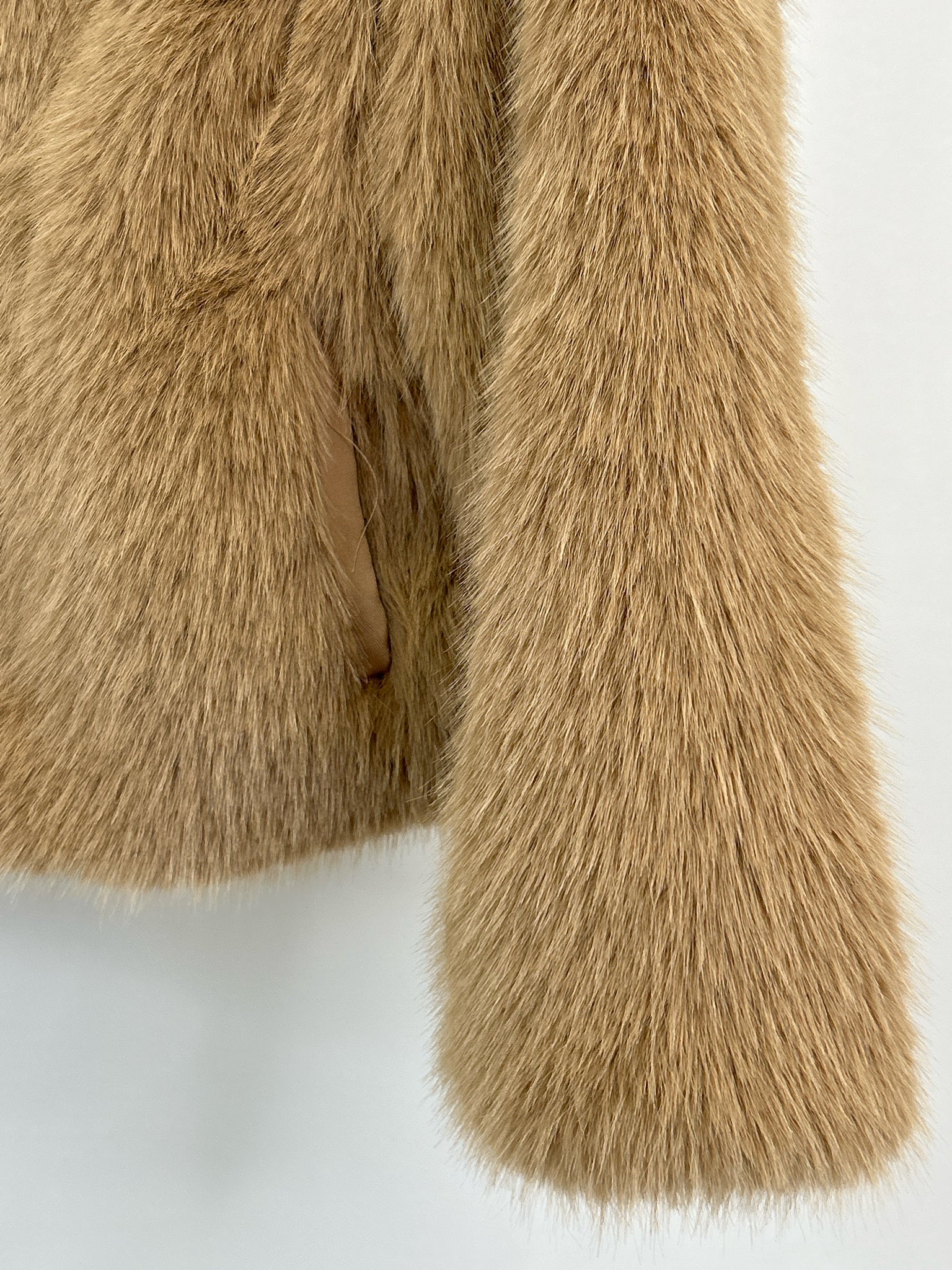 OLIVACEOUS Size M Beige Women Jacket