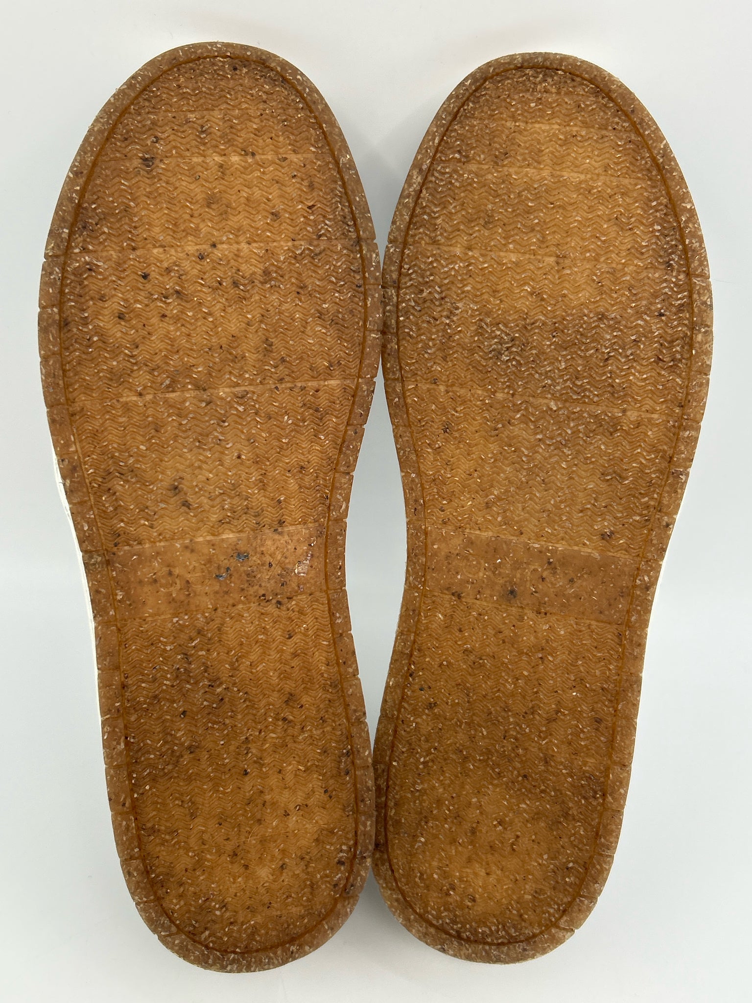 AETREX Size 8.5 Black Women Sneakers