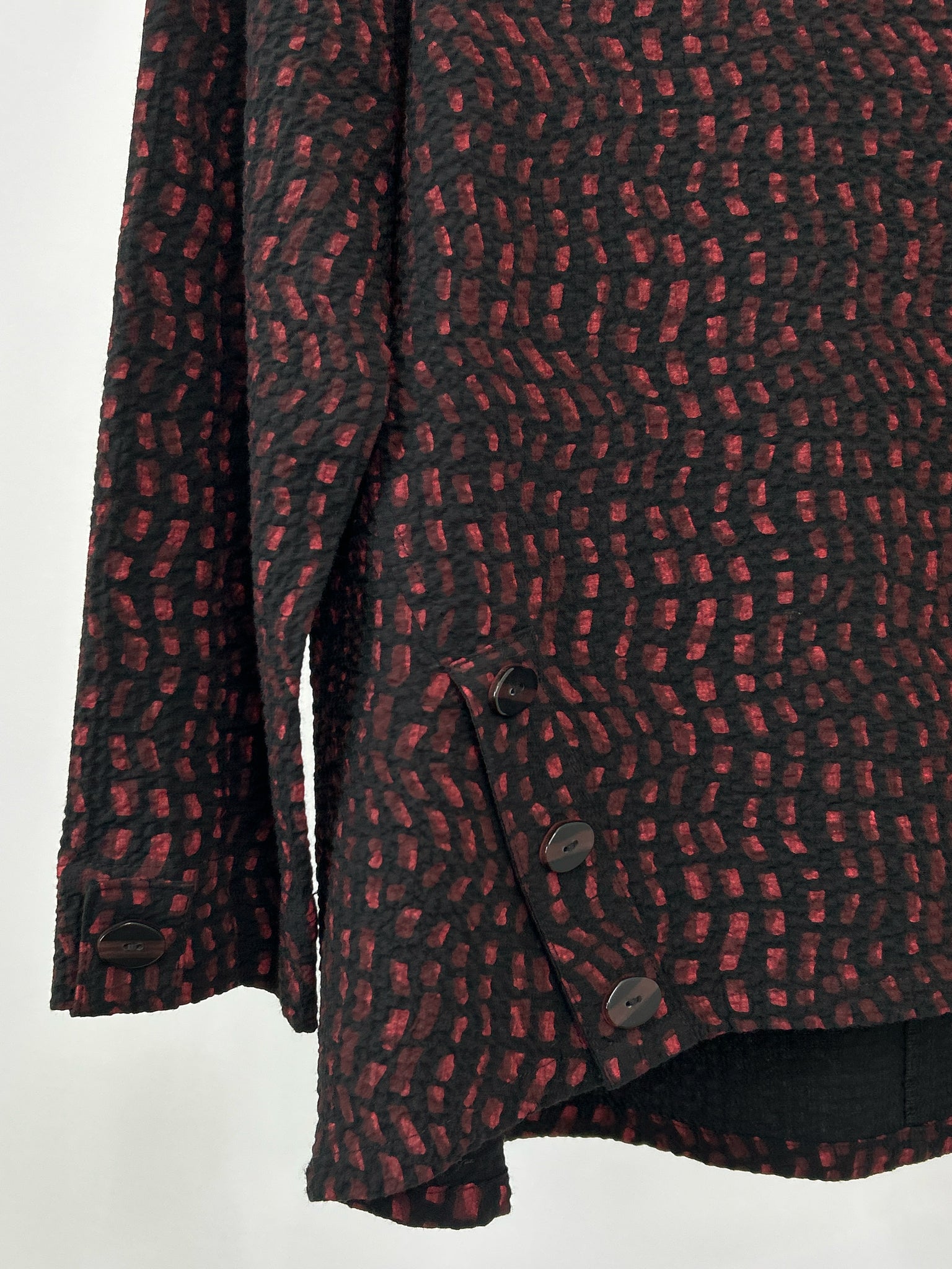 HABITAT Size S black and red Women Top