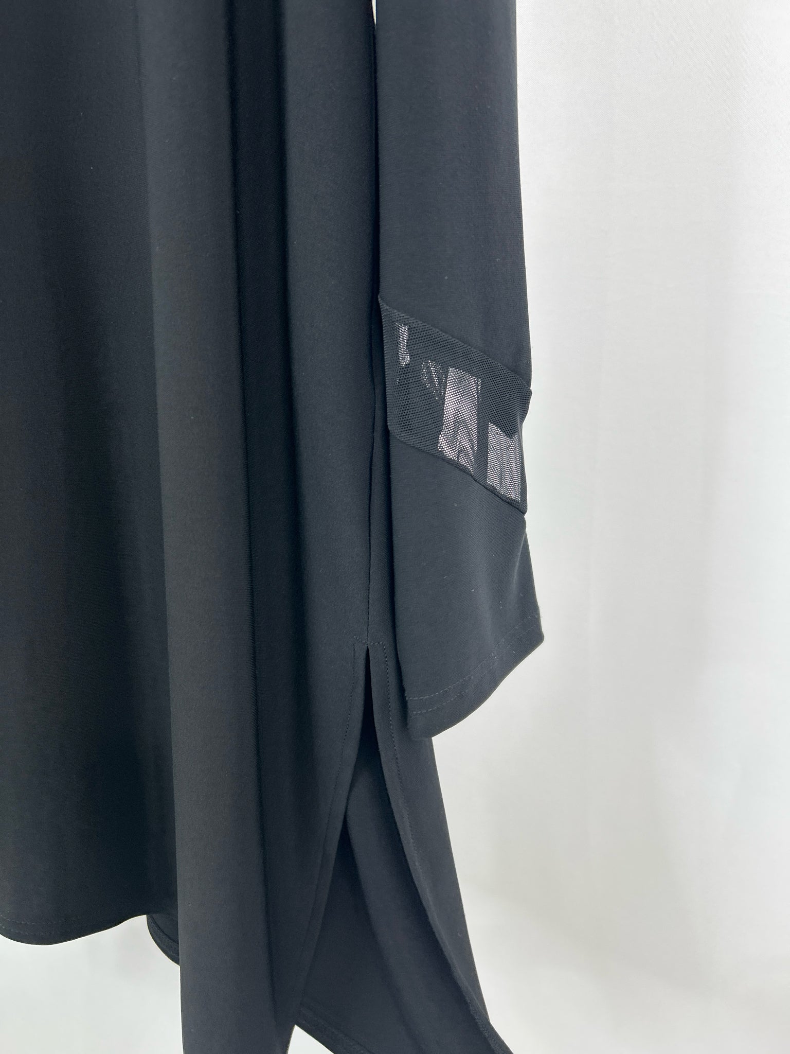 Sympli Size 18 Black Women Tunic