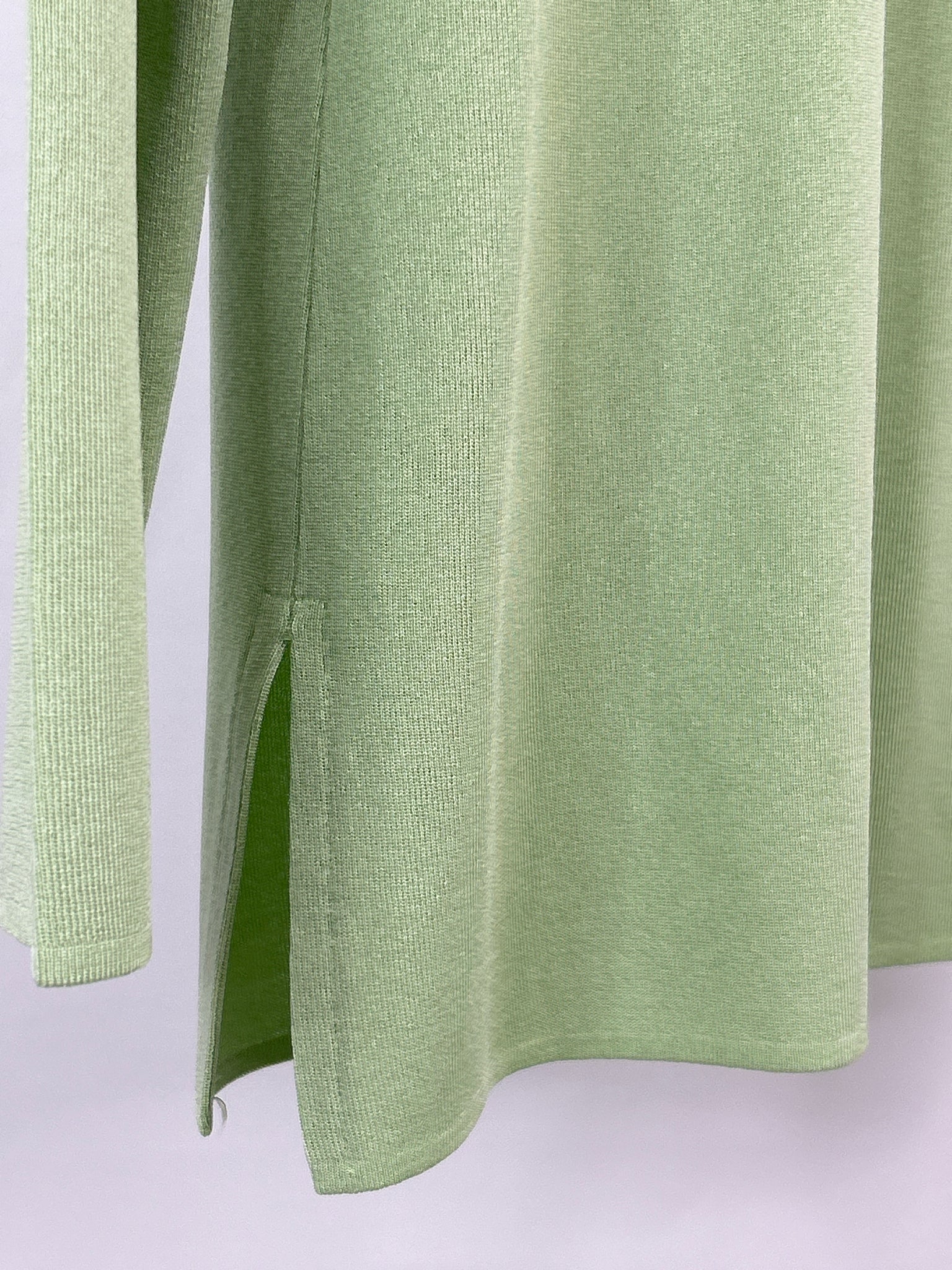 EXCLUSIVELY MISOOK Size S Green Women Cardigan