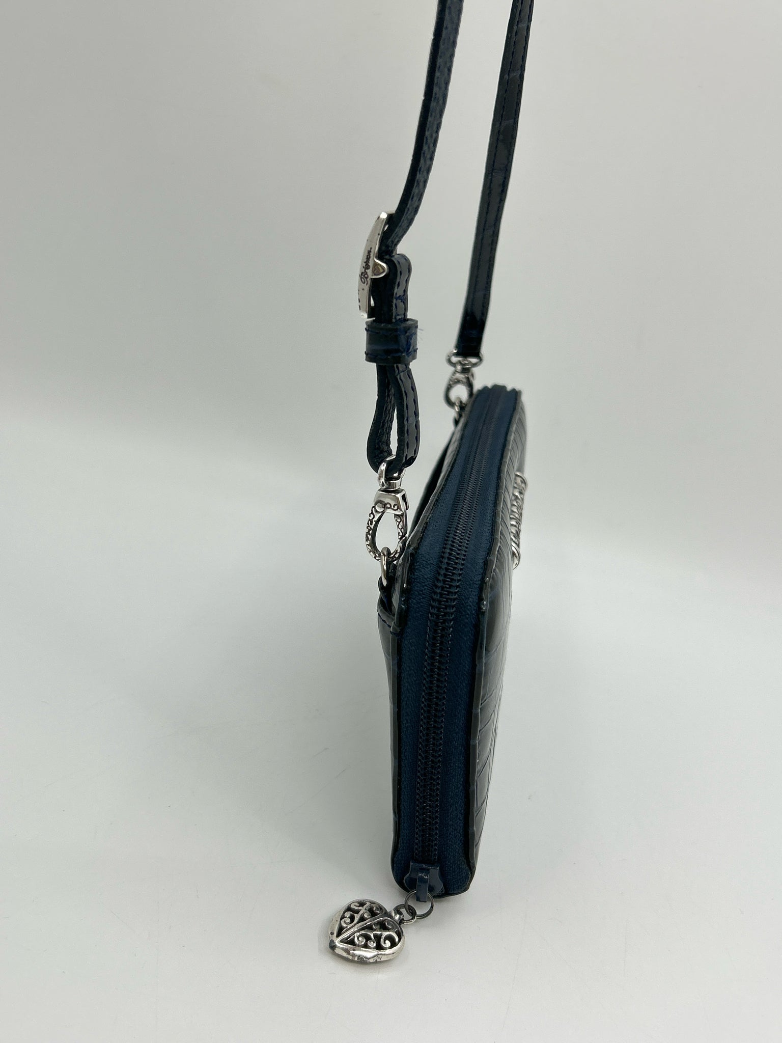 BRIGHTON BLACK & NAVY Women Purse