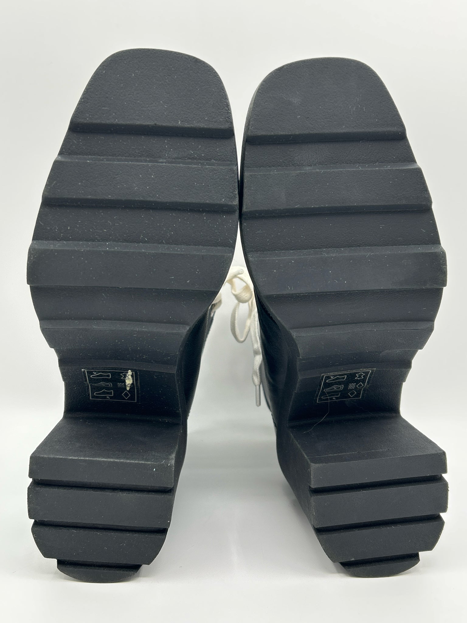 ASOS Size 7 Black Women Boots