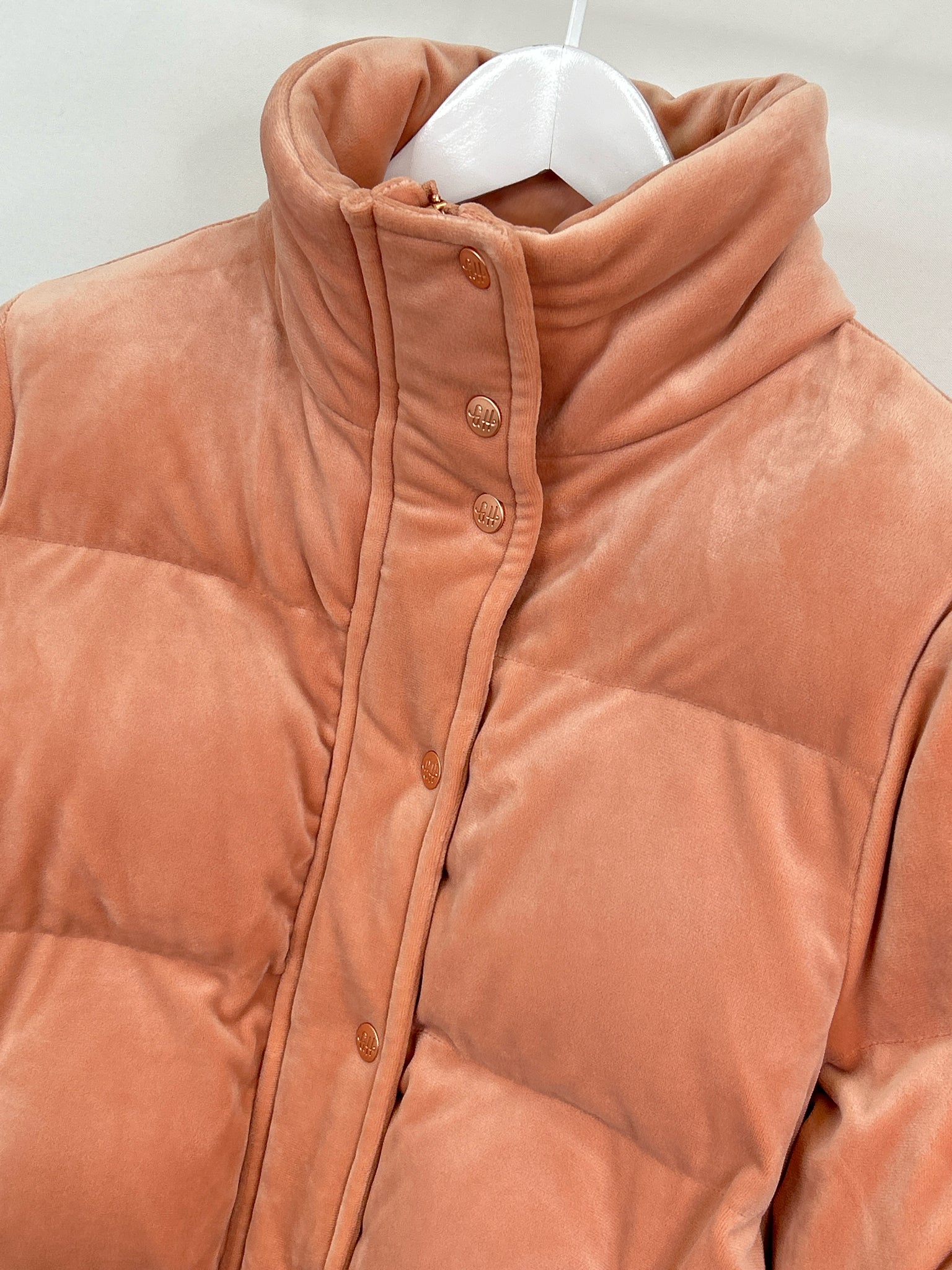 Good Hart Size L Peach Women Coat NWT