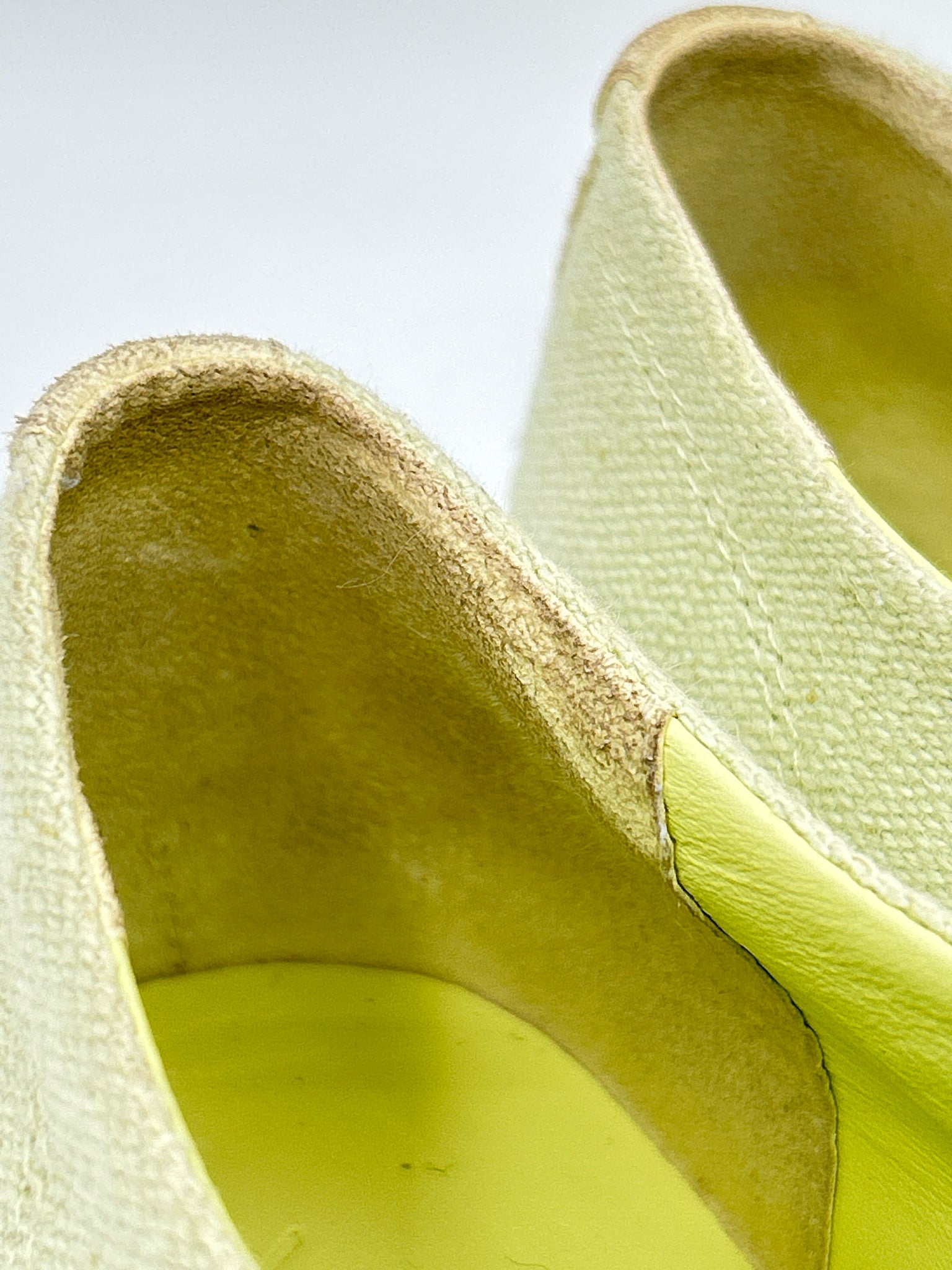 VINCE Size 8.5M Green Women Sneakers