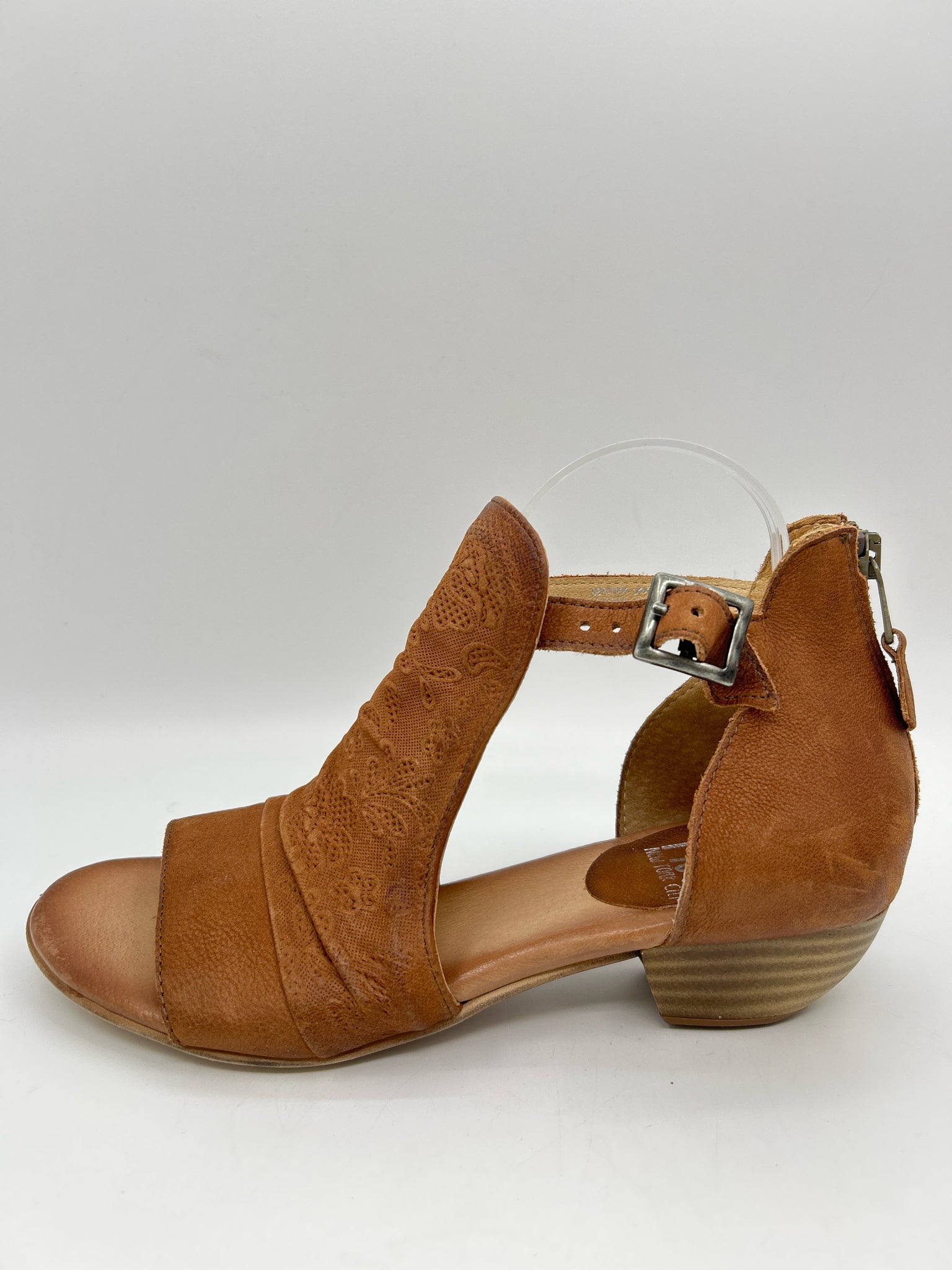 MIZ MOOZ Size 40 Brown Women Sandal