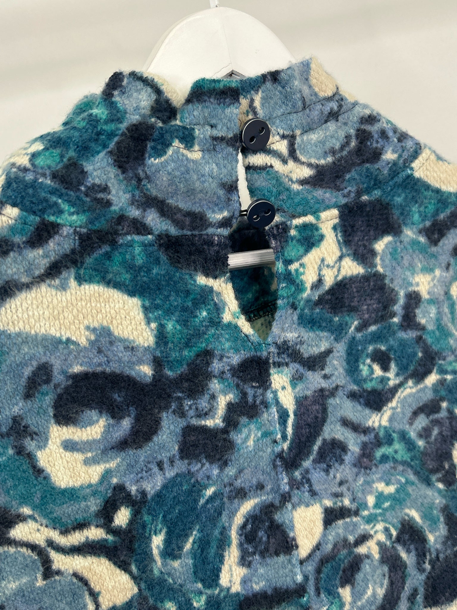 HABITAT Size S Blue Floral Women Sweater NWT