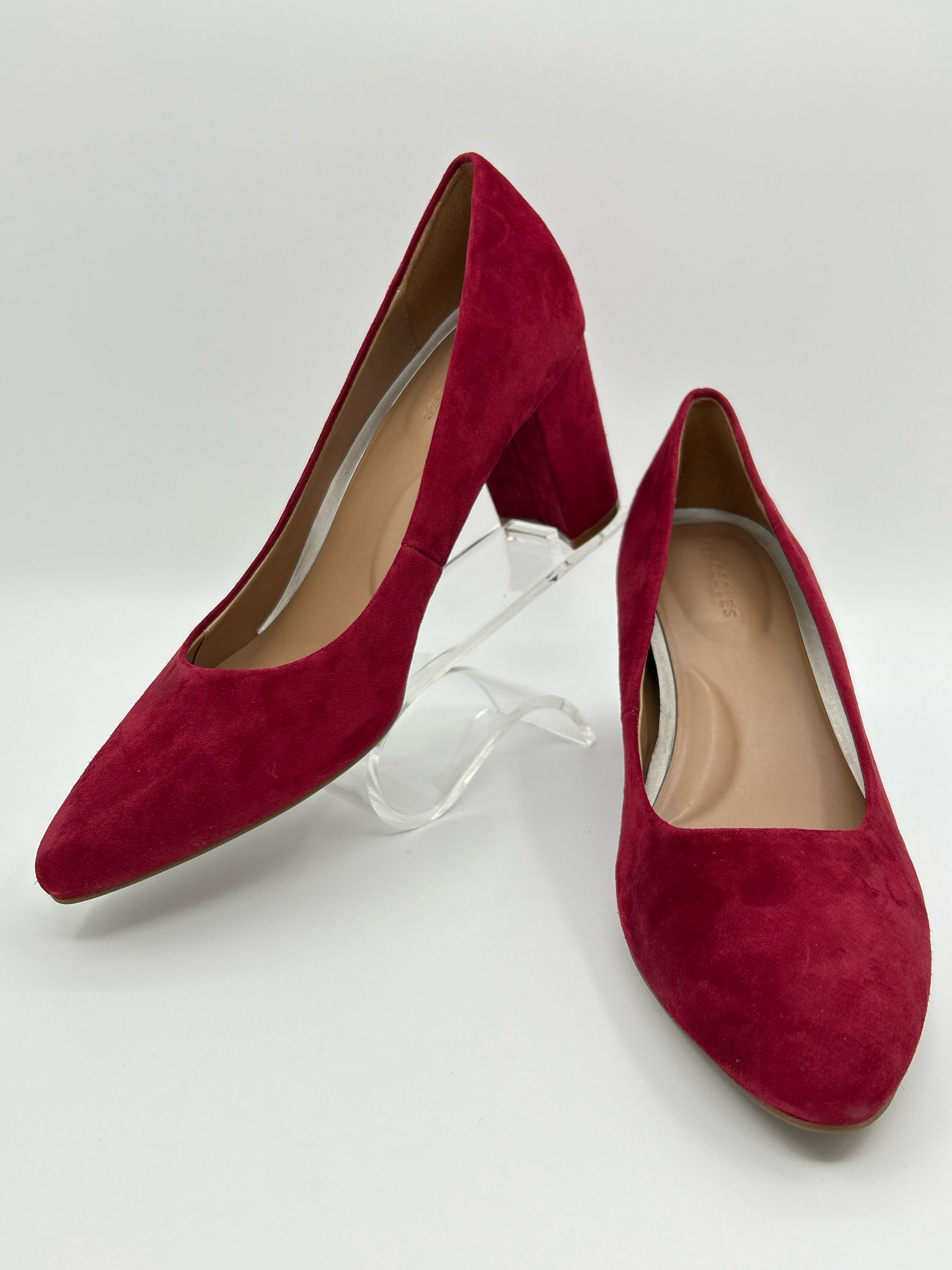 AEROSOLES Size 9.5B Red Women Pumps