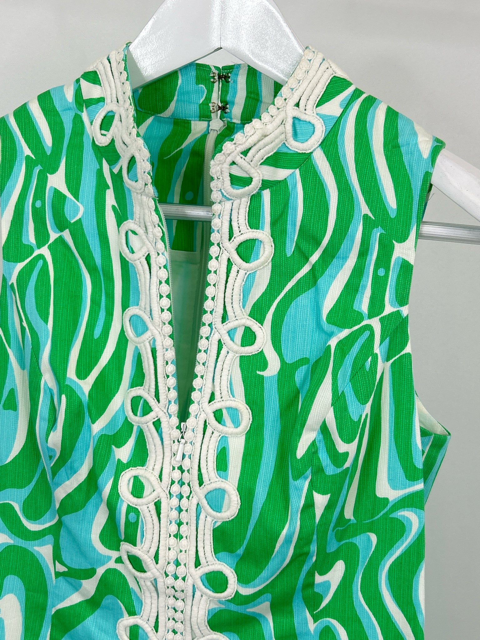 LILLY PULITZER Size 2 GREEN AND WHITE Women's Dress