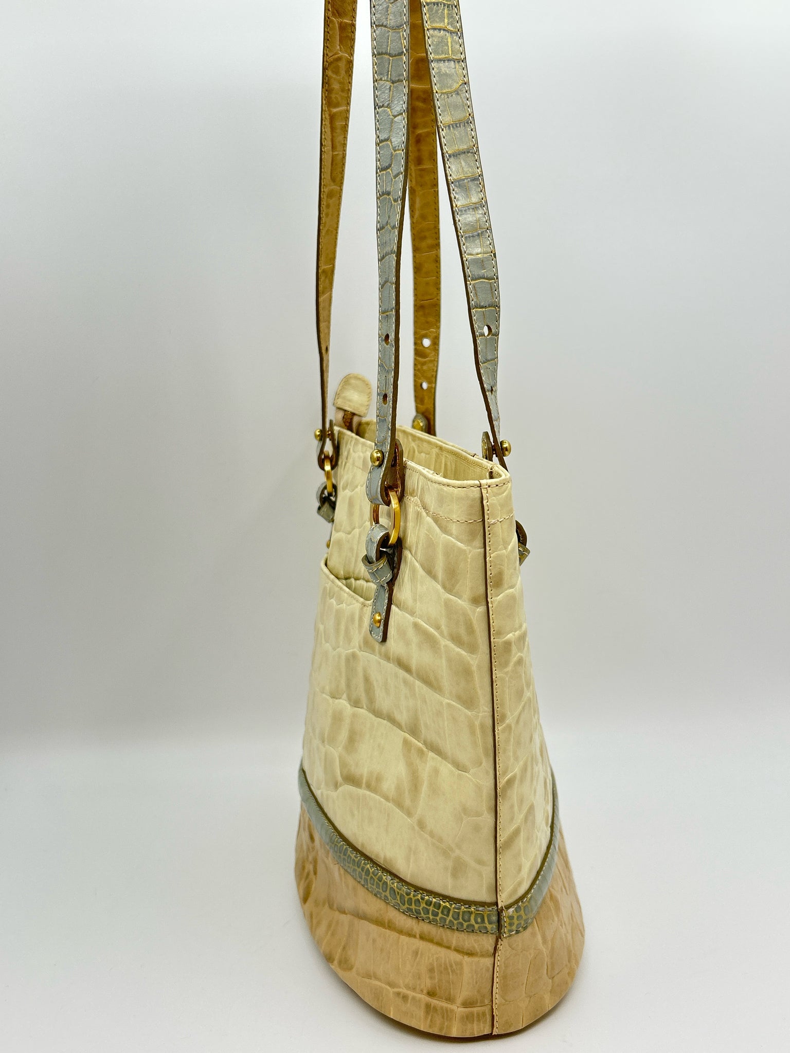 BRAHMIN Cream Women Purse