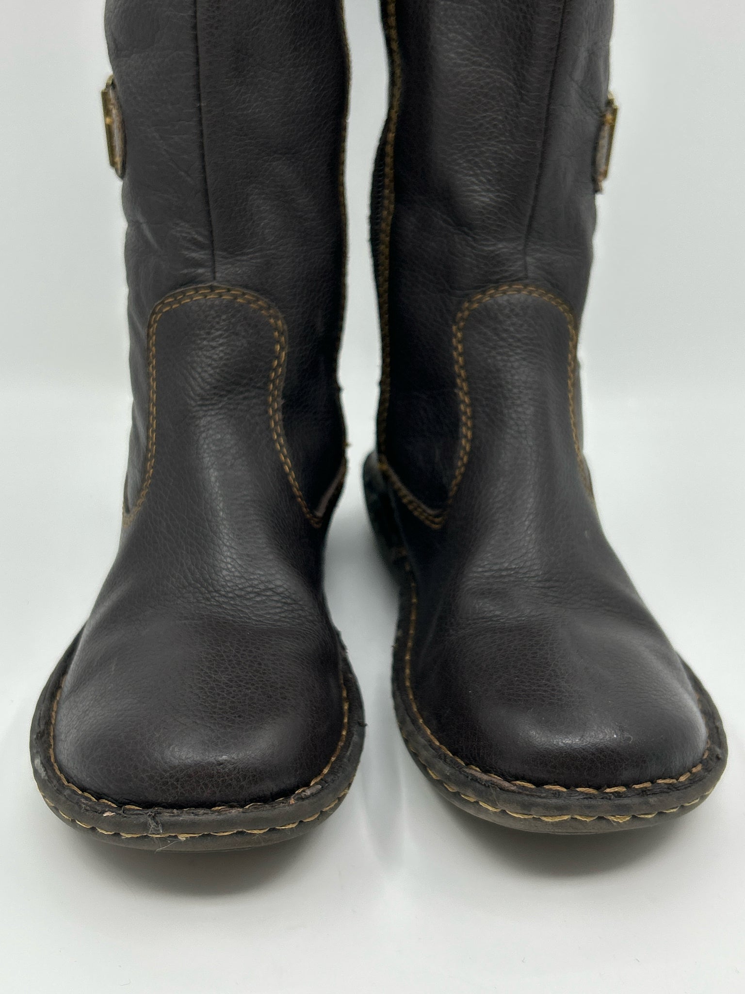 b.o.c. Size 7.5 Brown Women Boots