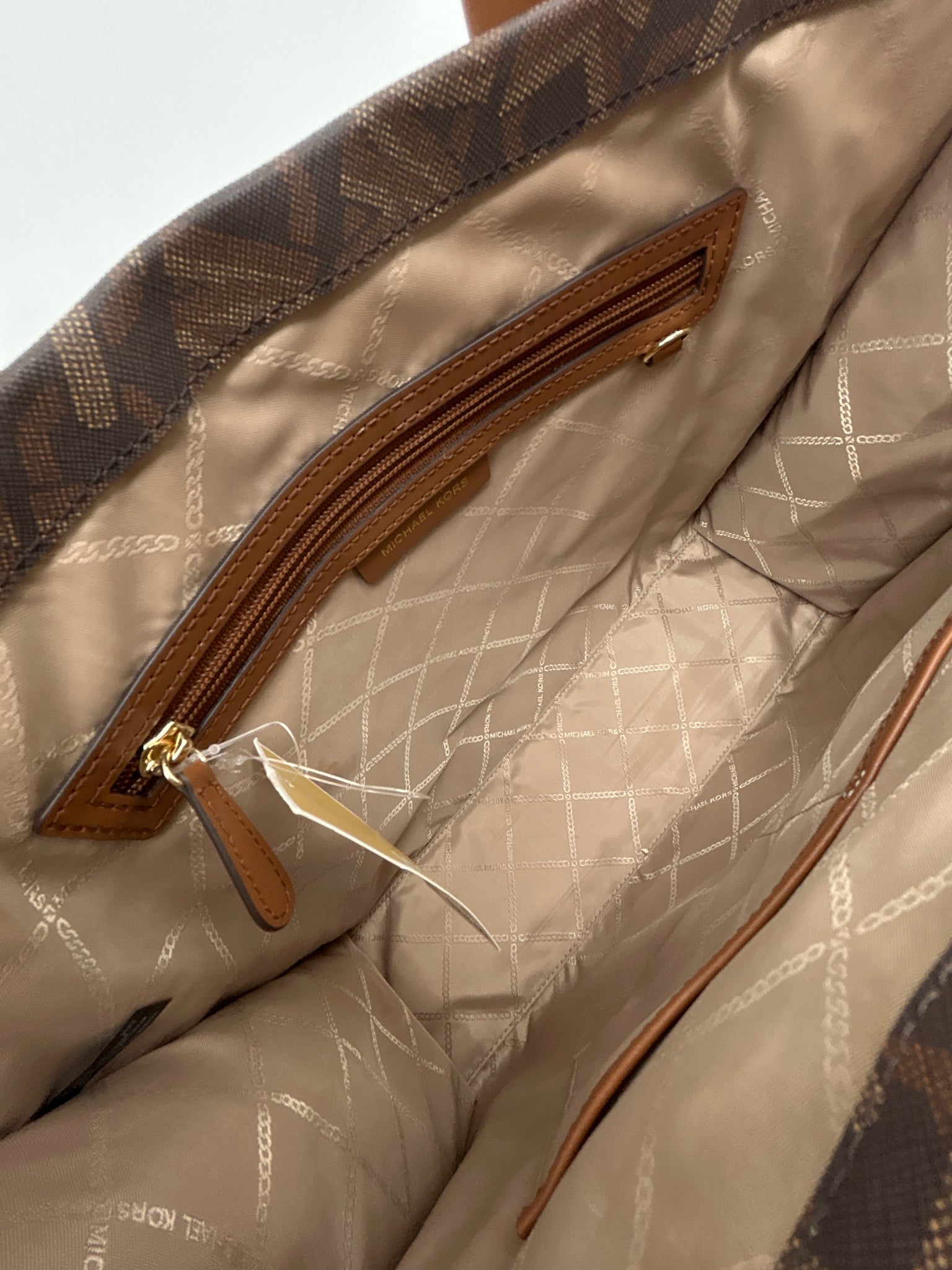 MICHAEL KORS NWT Brown Print Women Tote